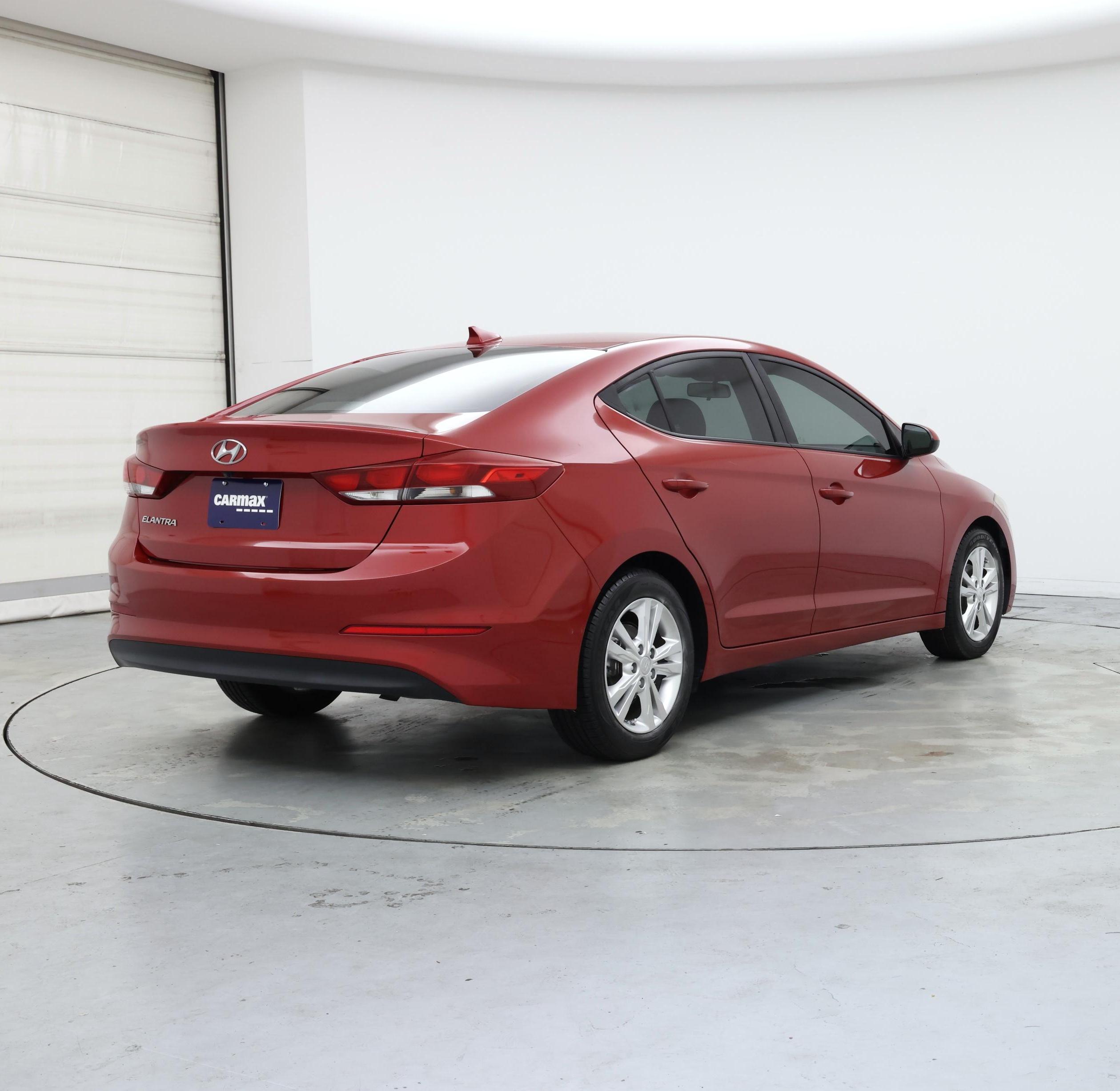 Thumbnail: 2018 Hyundai Elantra - 8