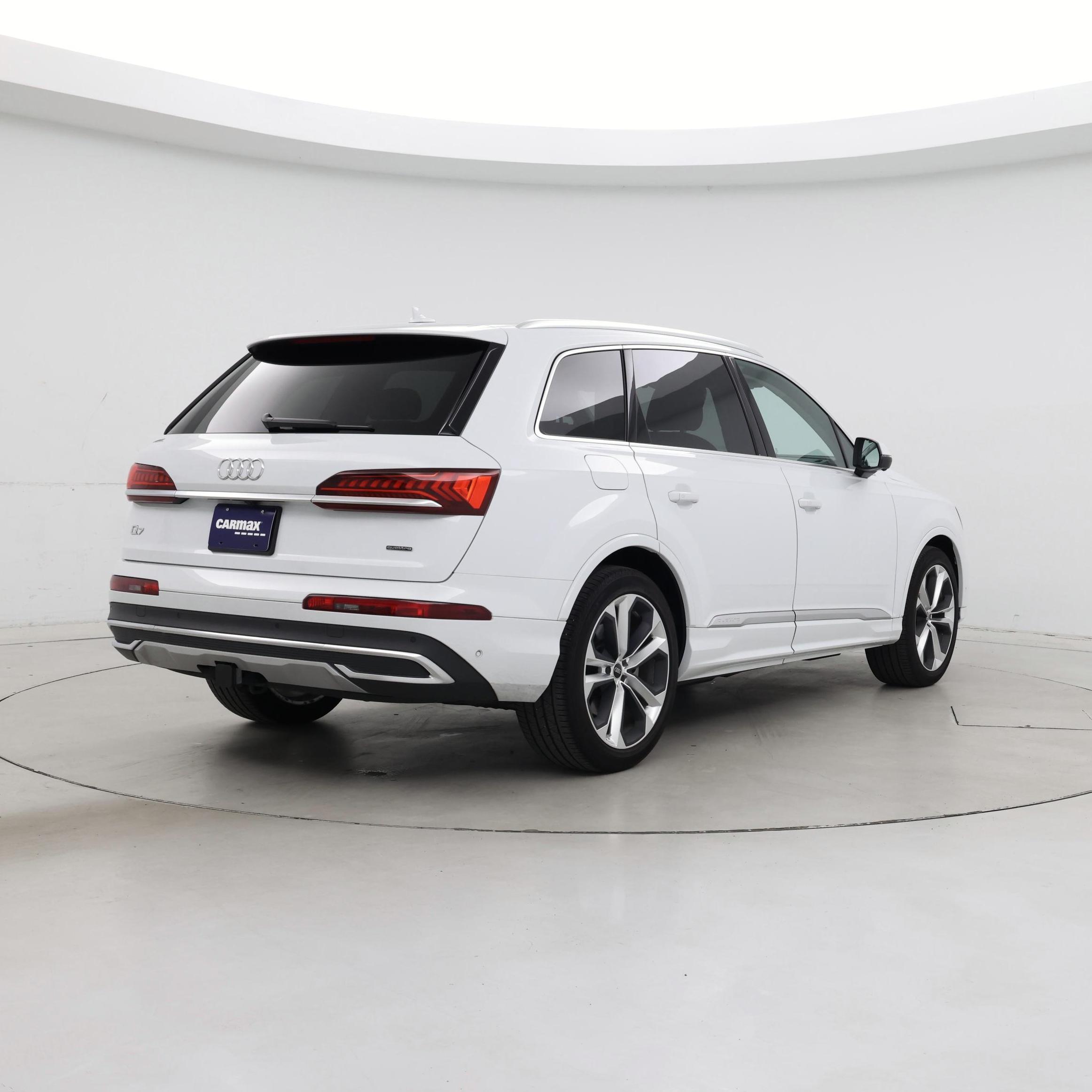 Thumbnail: 2024 Audi Q7 - 8