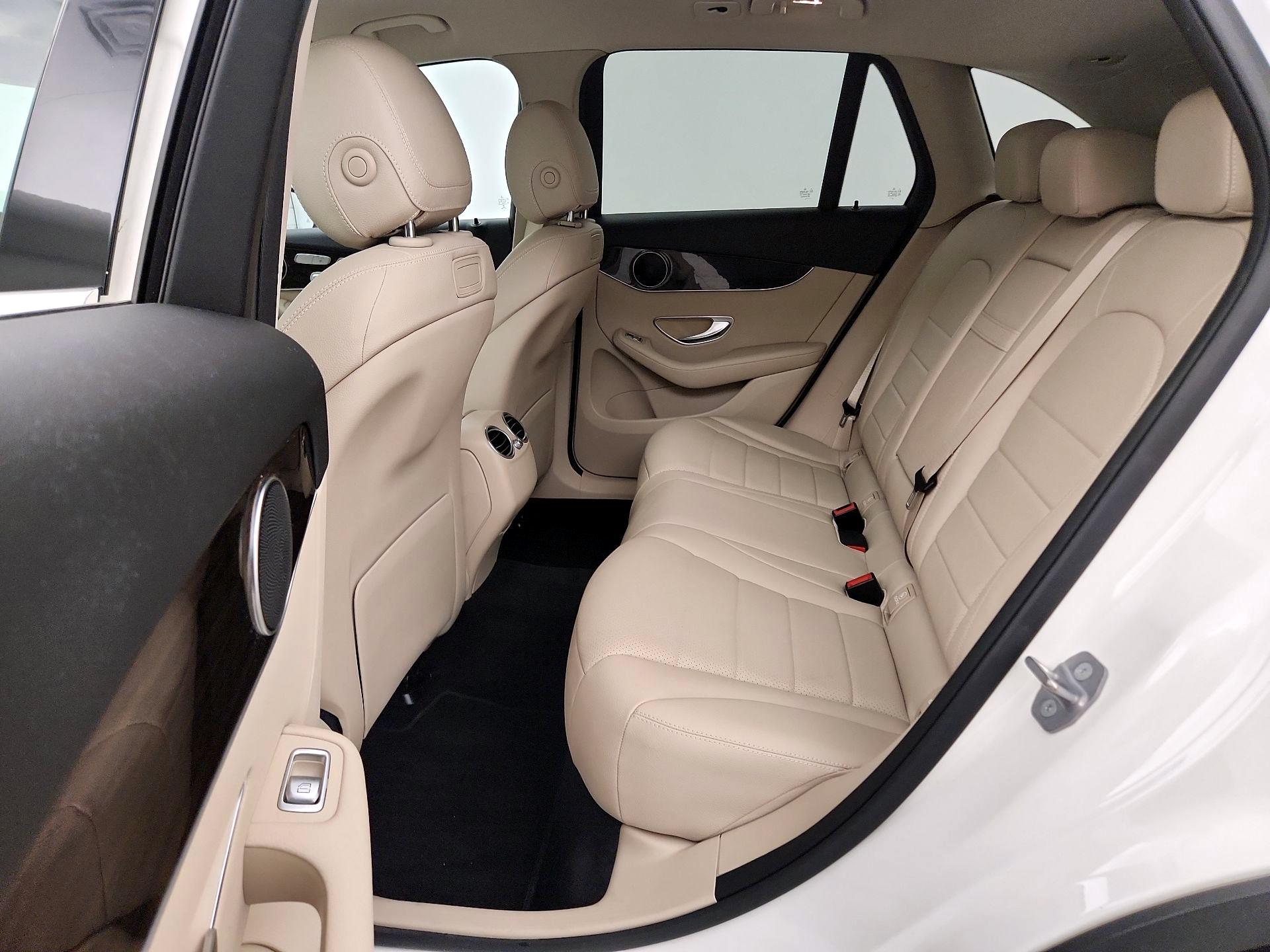 Thumbnail: 2019 Mercedes-Benz GLC - 19