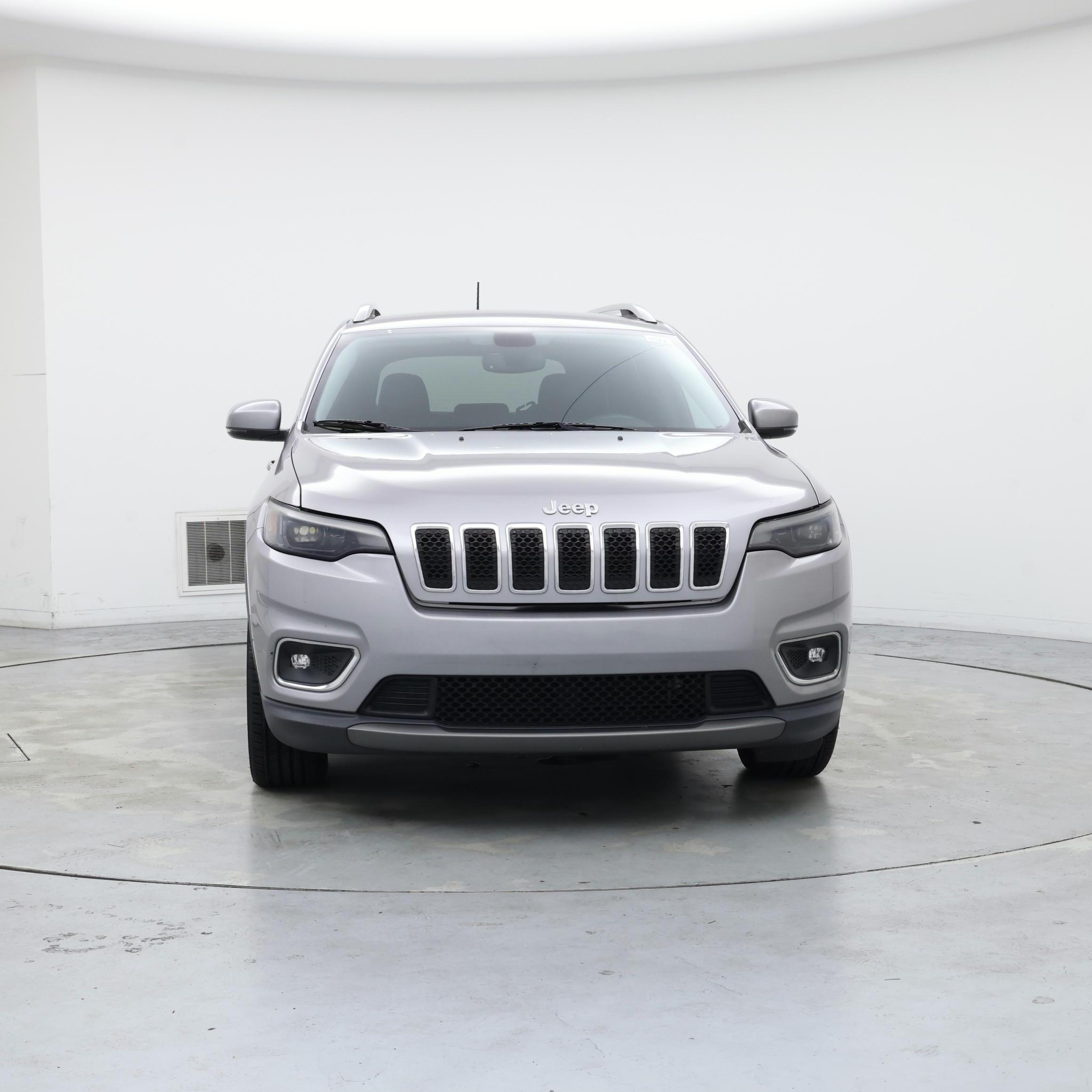 Thumbnail: 2019 Jeep Cherokee - 5