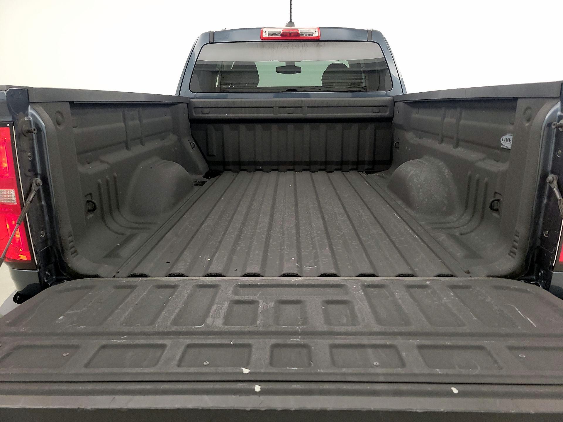Thumbnail: 2019 Chevrolet Colorado - 20