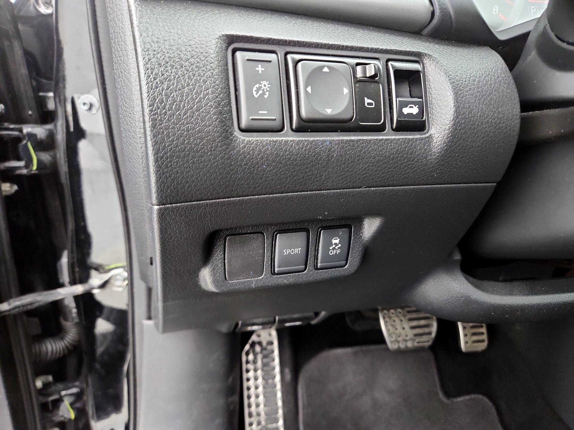 Thumbnail: 2019 Nissan Sentra - 13