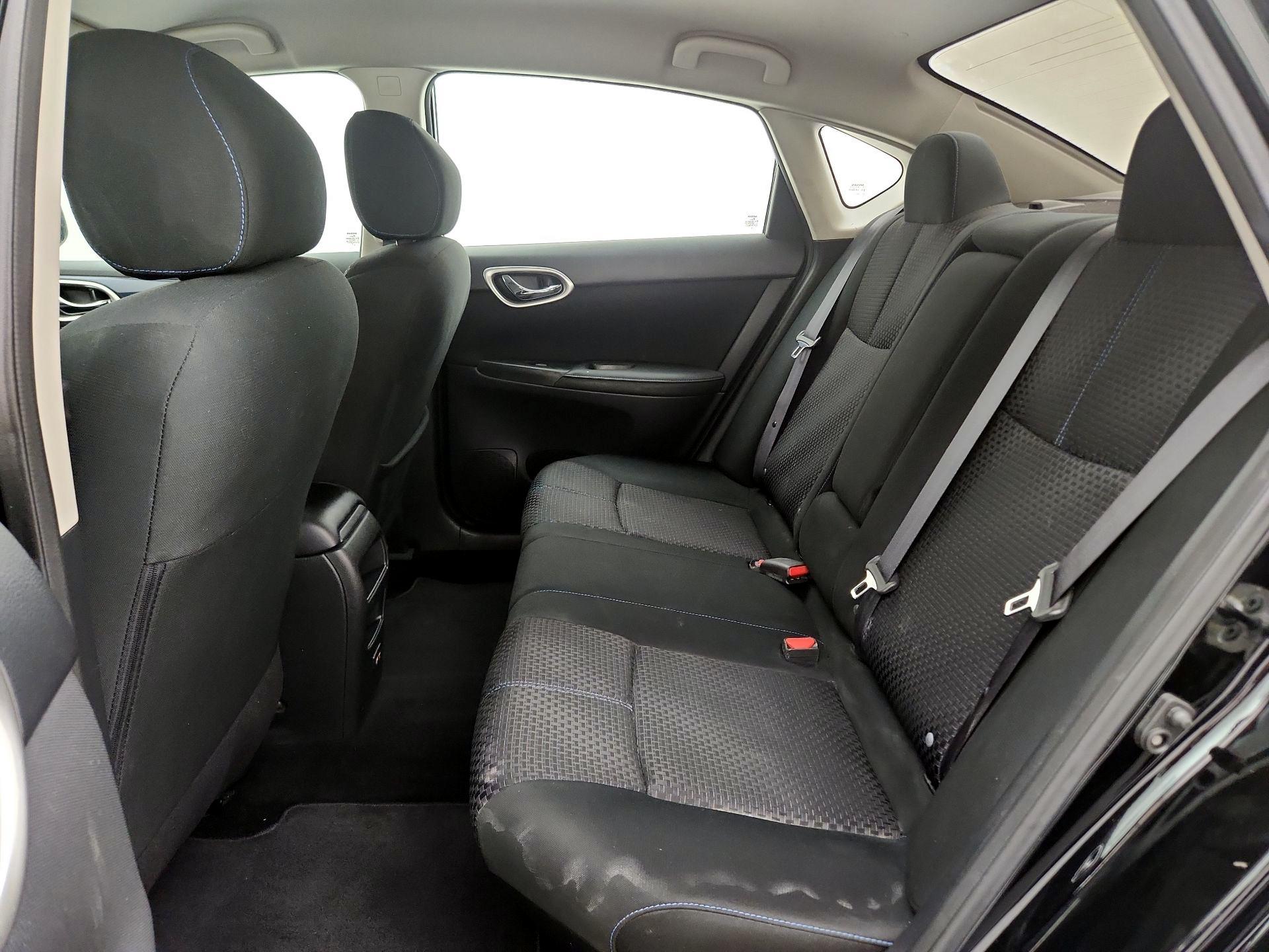 Thumbnail: 2019 Nissan Sentra - 19