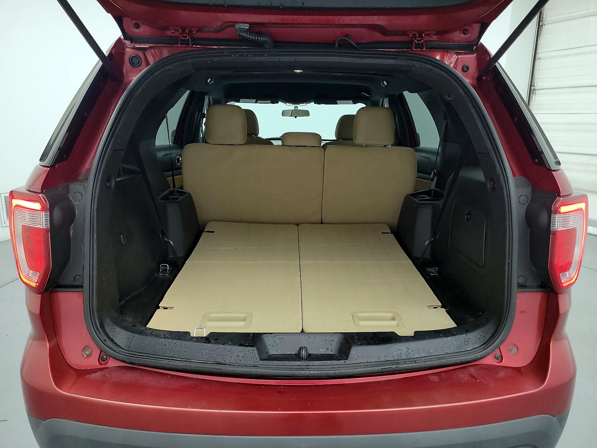 Thumbnail: 2017 Ford Explorer - 20