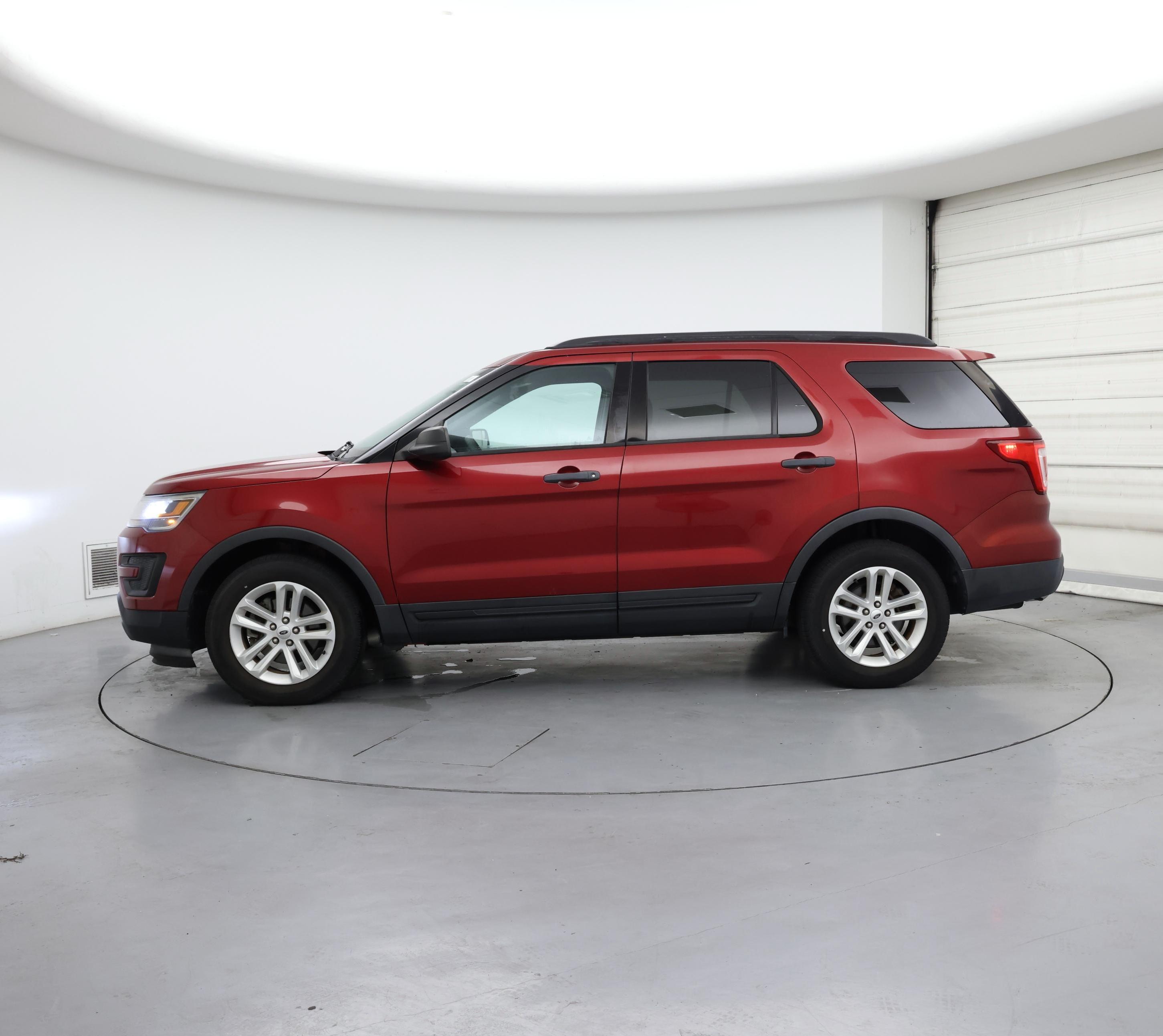 Thumbnail: 2017 Ford Explorer - 3