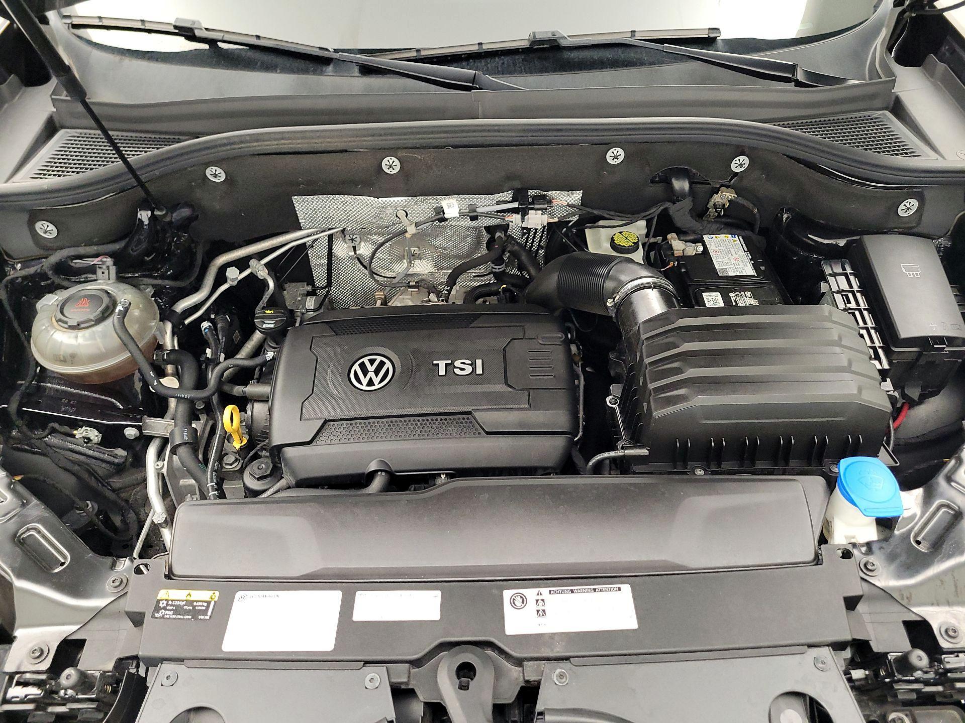 Thumbnail: 2021 Volkswagen Atlas - 17