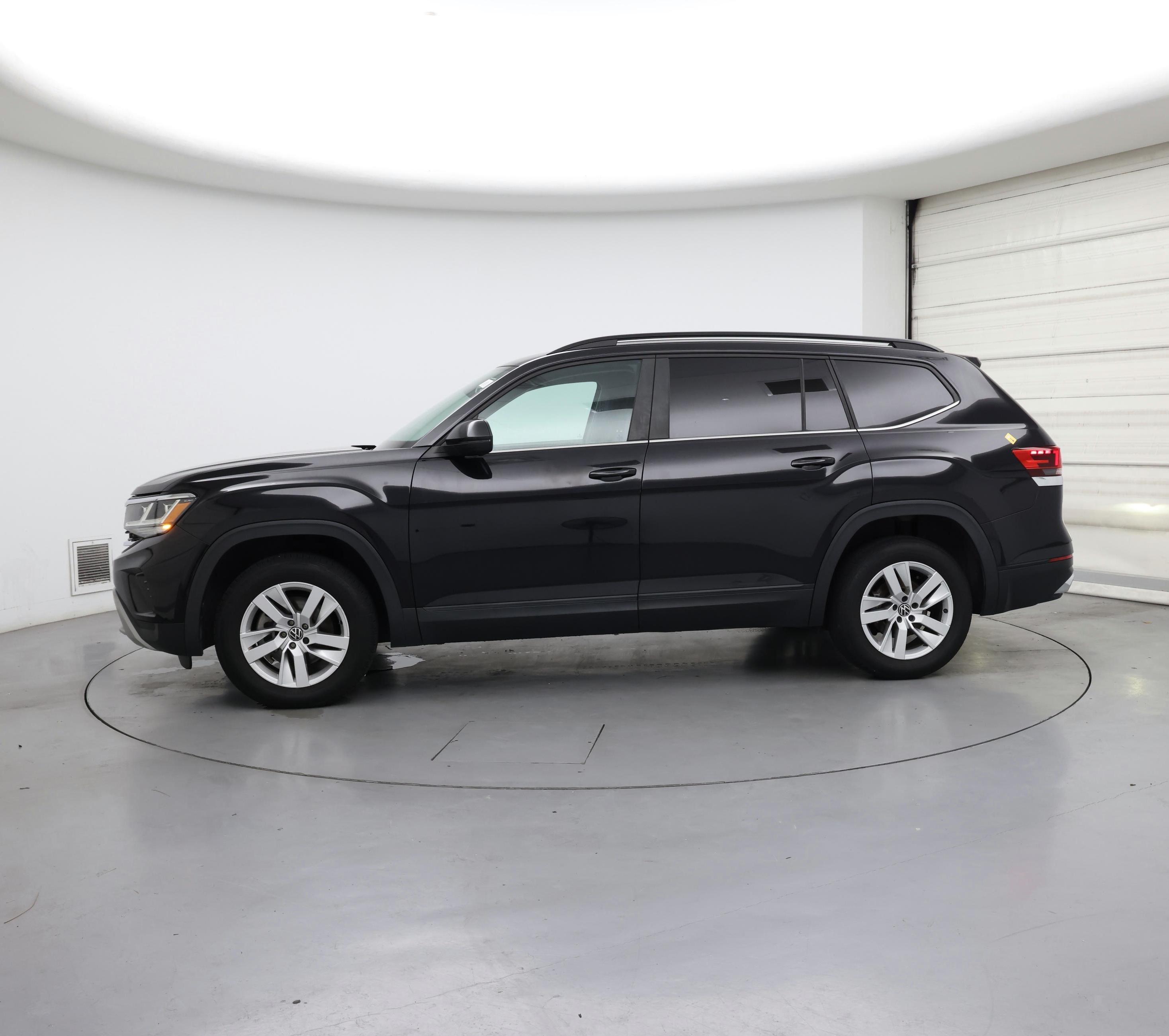 Thumbnail: 2021 Volkswagen Atlas - 3
