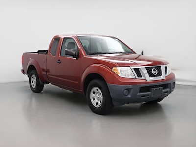 Red 2017 Nissan Frontier S