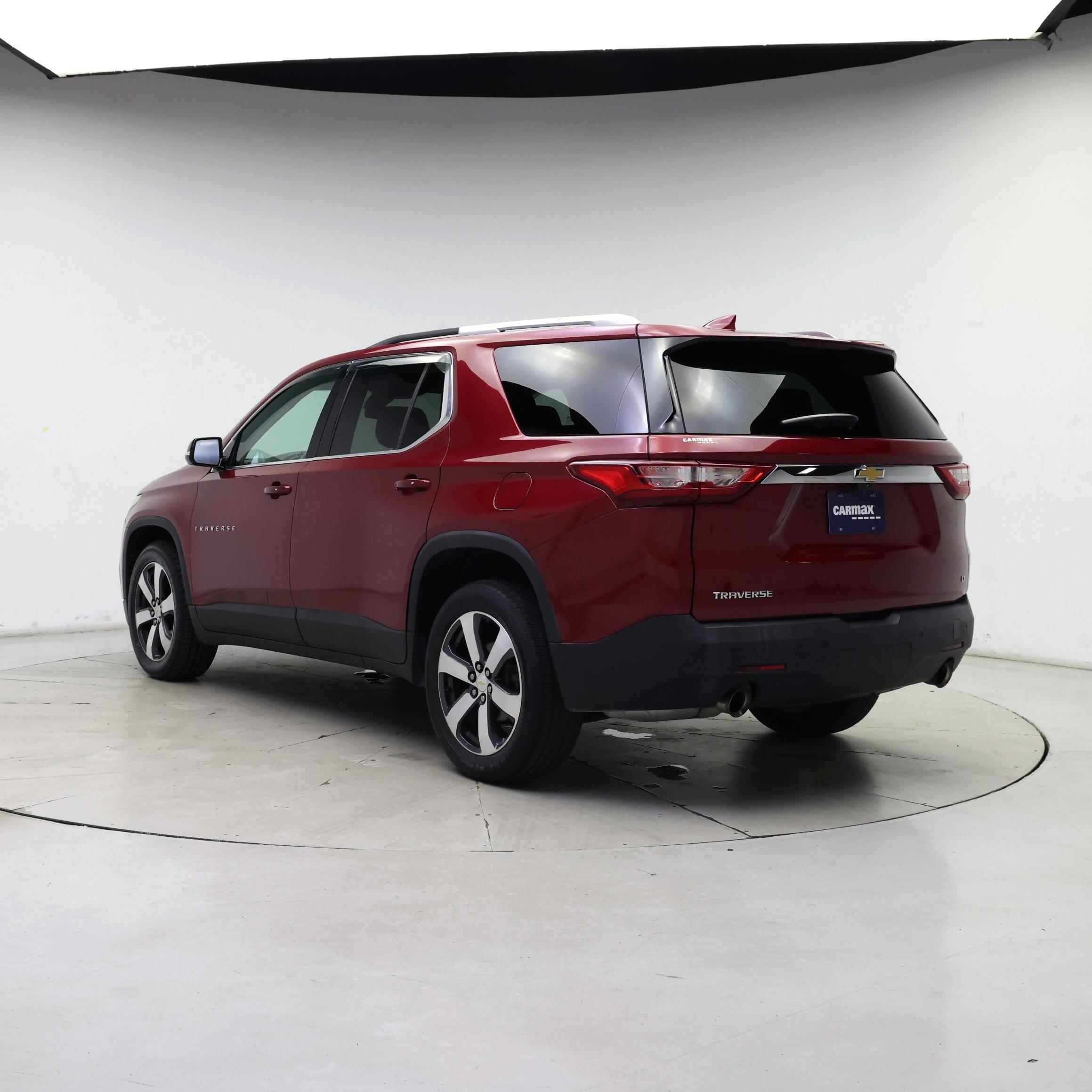 Thumbnail: 2018 Chevrolet Traverse - 2