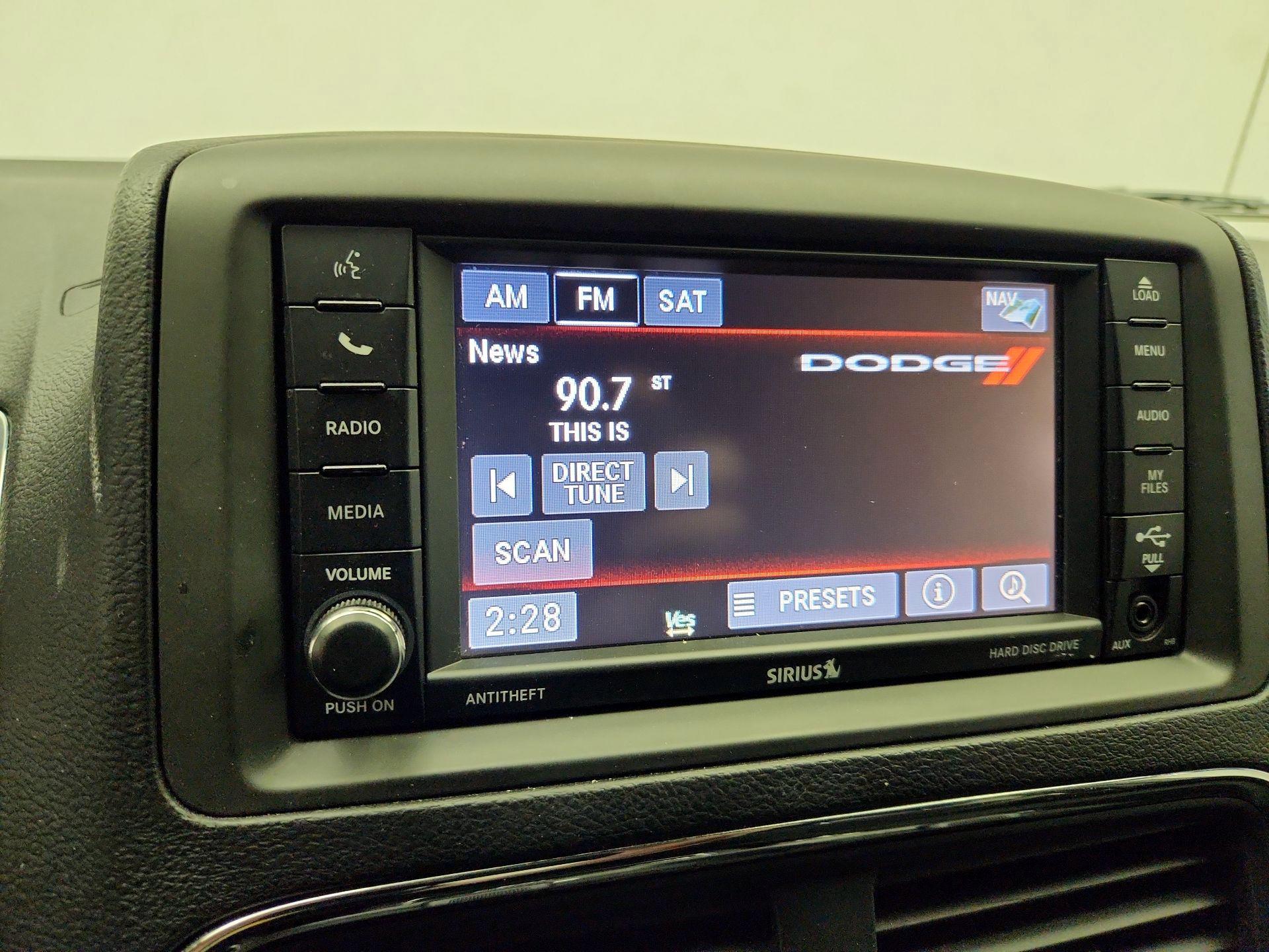 Thumbnail: 2015 Dodge Grand Caravan - 15
