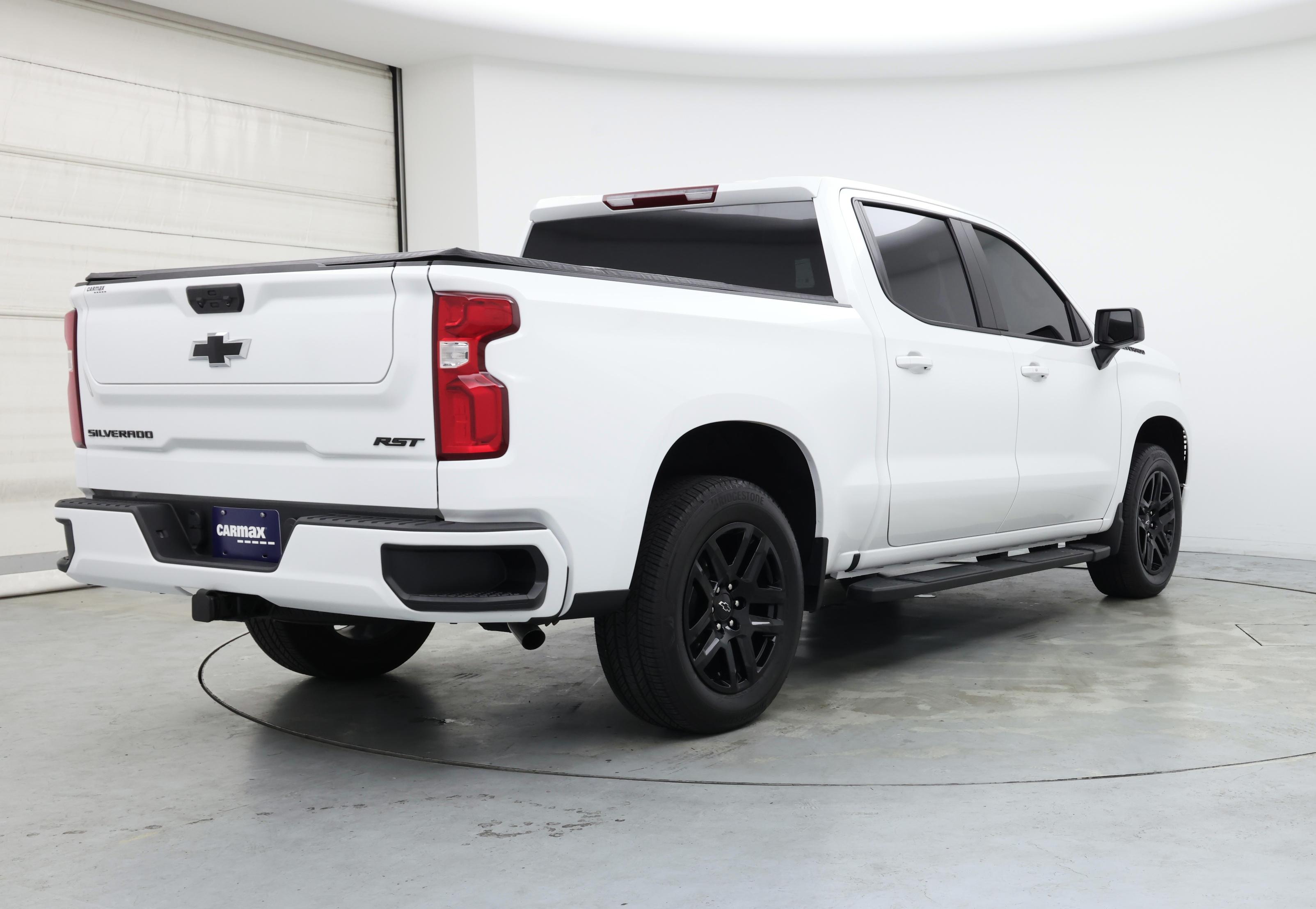 Thumbnail: 2024 Chevrolet Silverado 1500 - 8