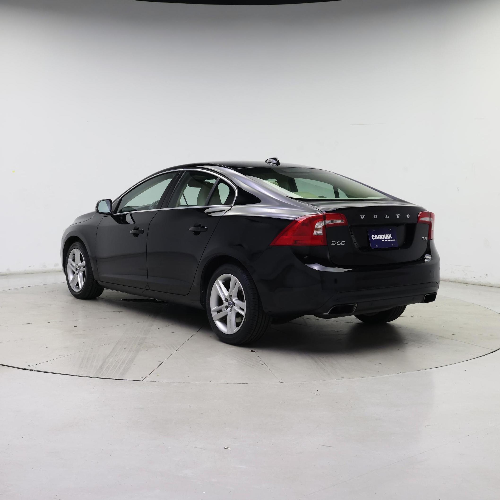 Thumbnail: 2015 Volvo S60 - 2