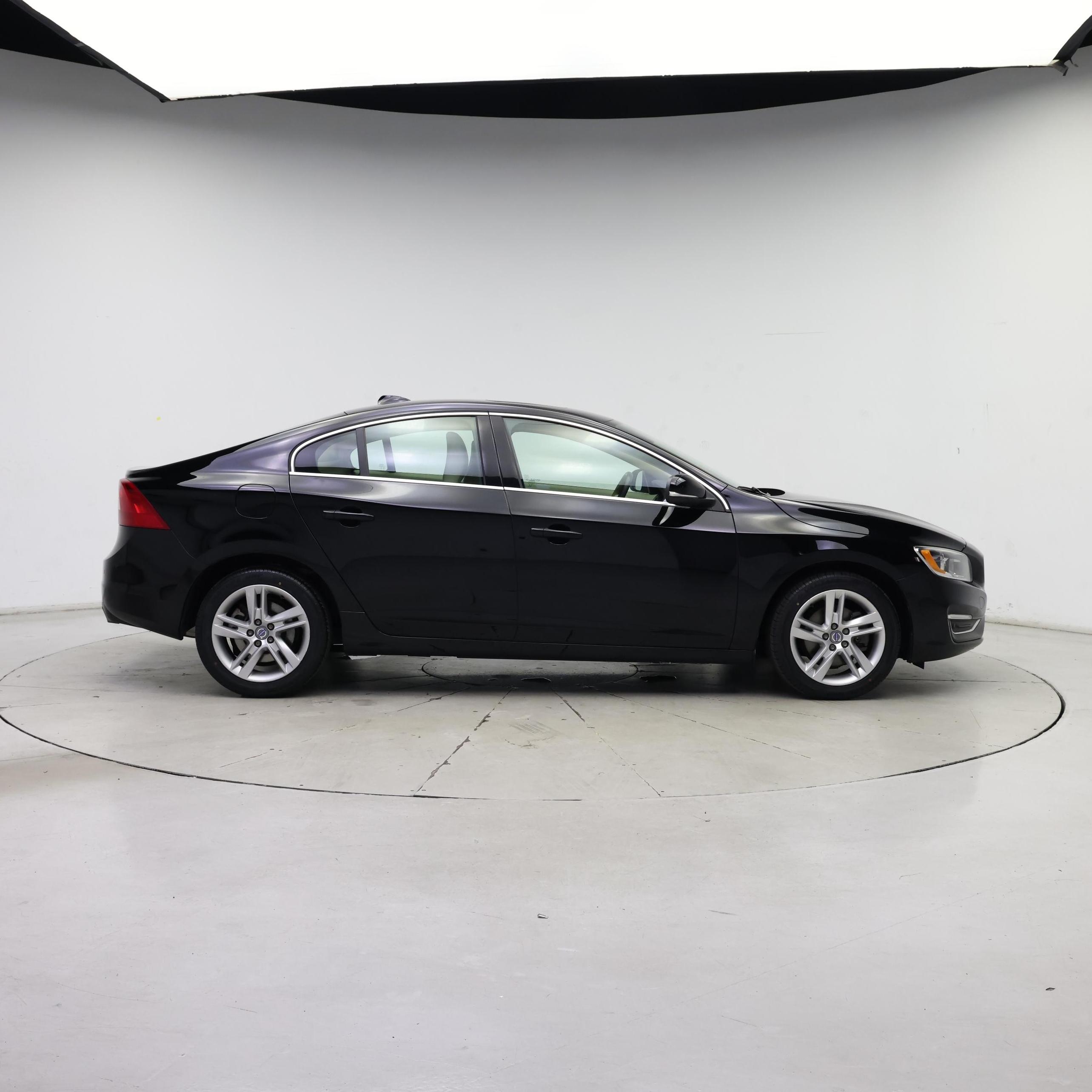 Thumbnail: 2015 Volvo S60 - 7