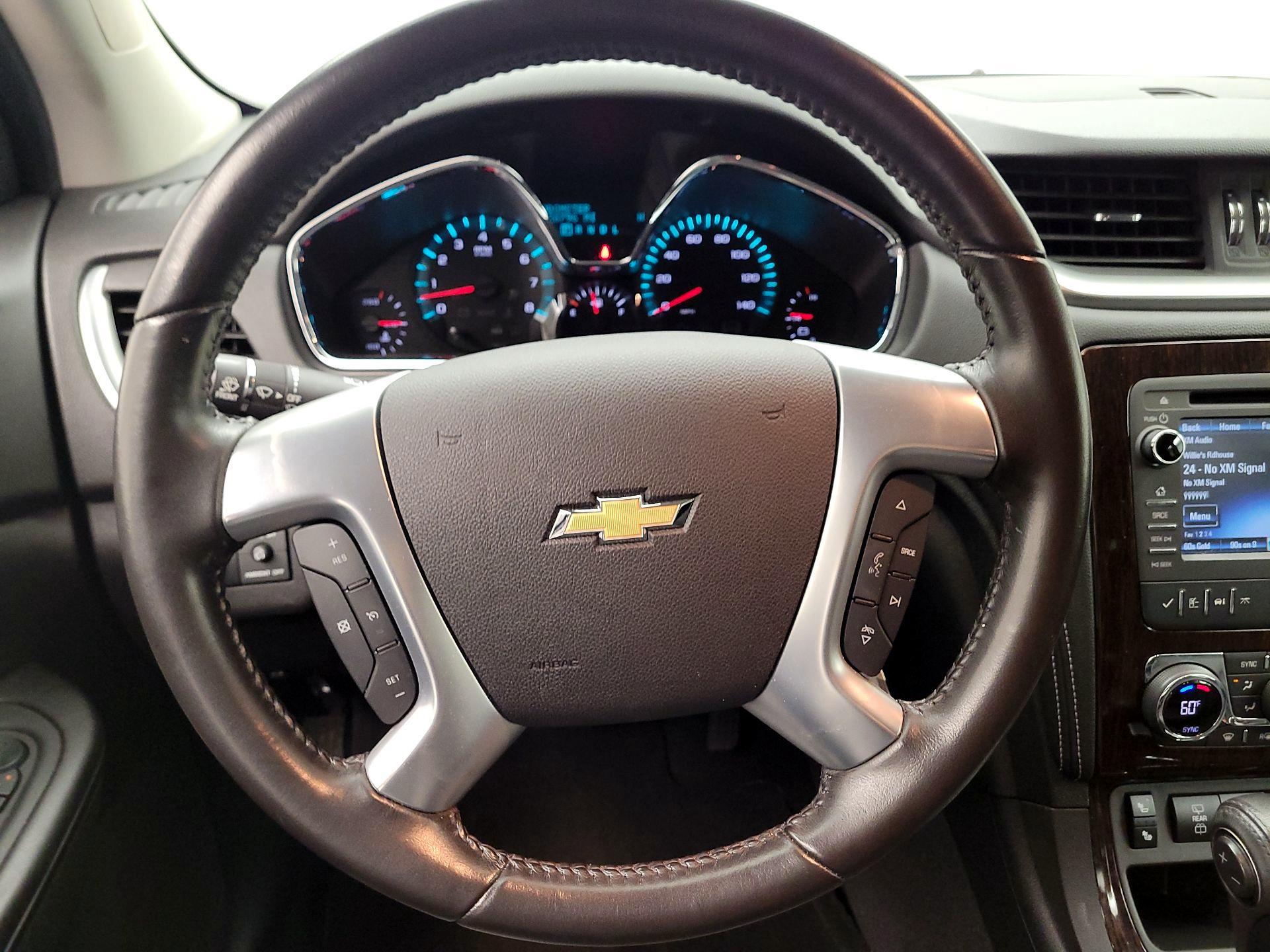Thumbnail: 2017 Chevrolet Traverse - 10