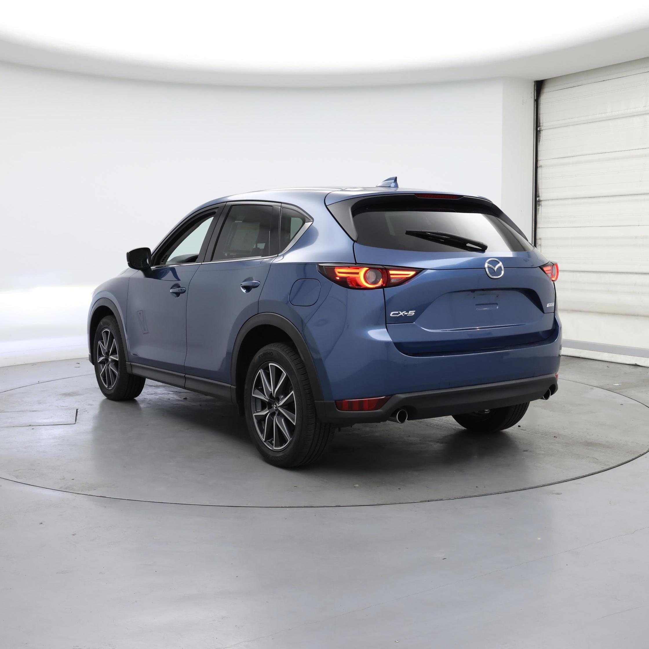 Thumbnail: 2017 Mazda CX-5 - 2