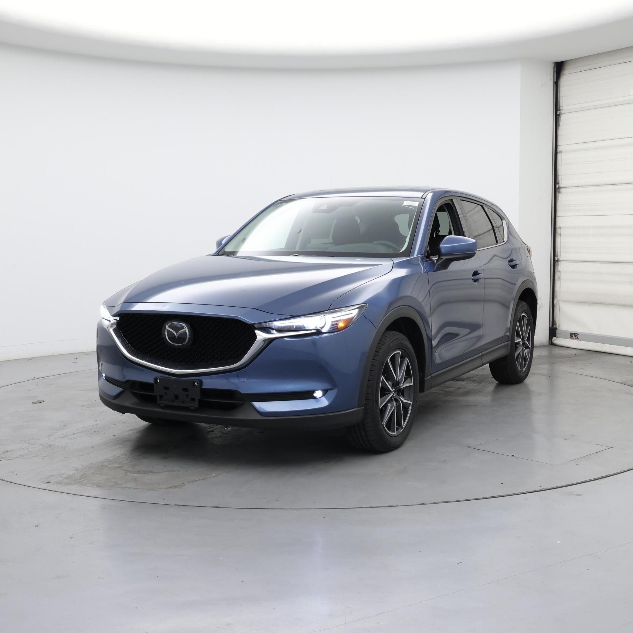 Thumbnail: 2017 Mazda CX-5 - 4