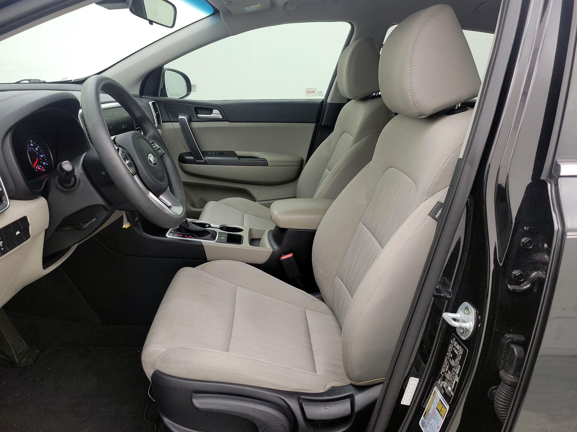 Thumbnail: 2020 Kia Sportage - 11