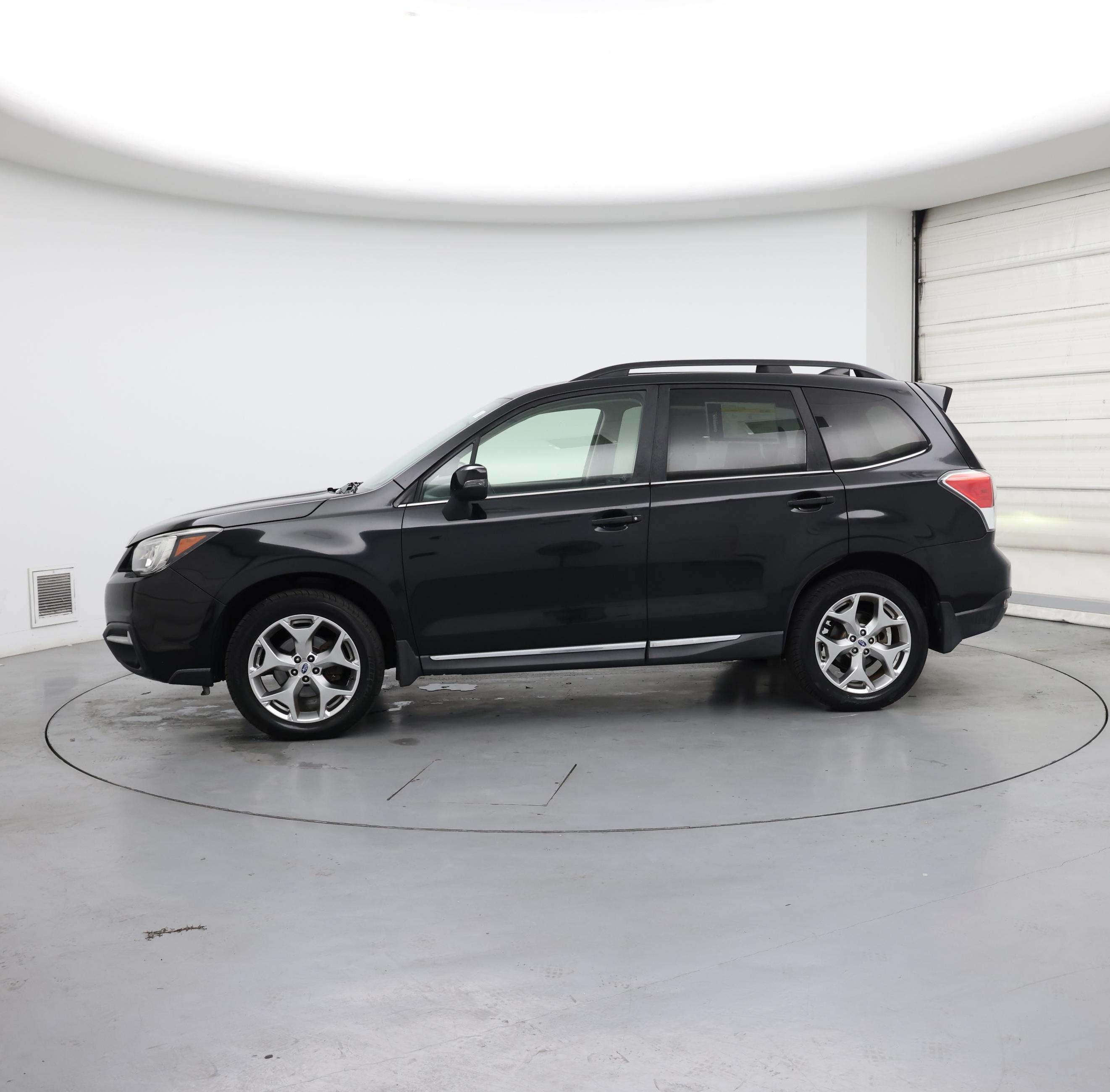 Thumbnail: 2017 Subaru Forester - 3