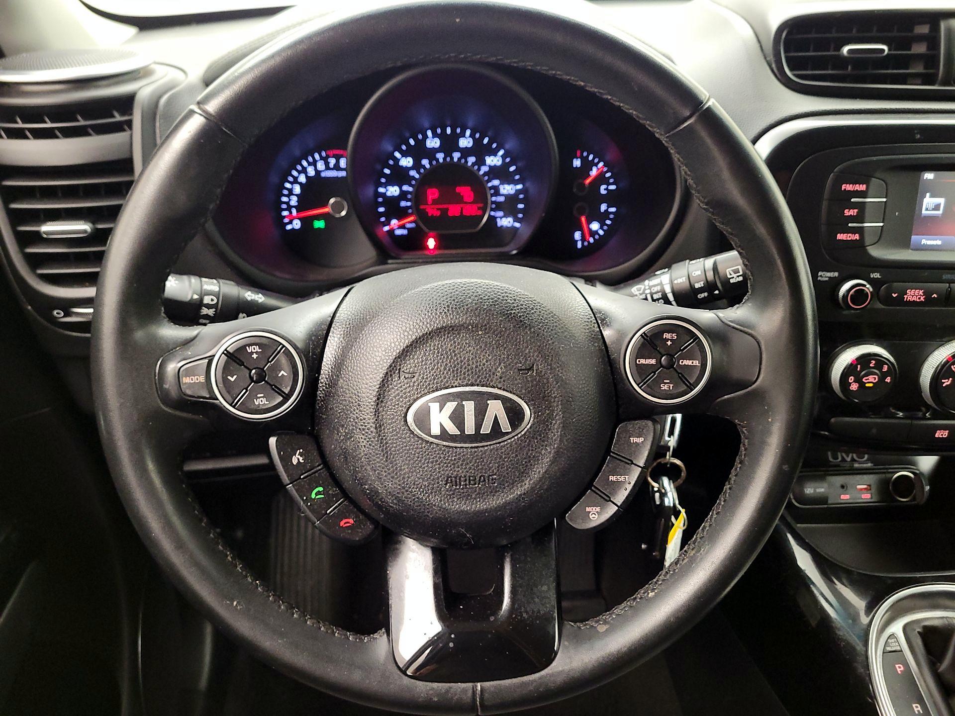 Thumbnail: 2016 Kia Soul - 10