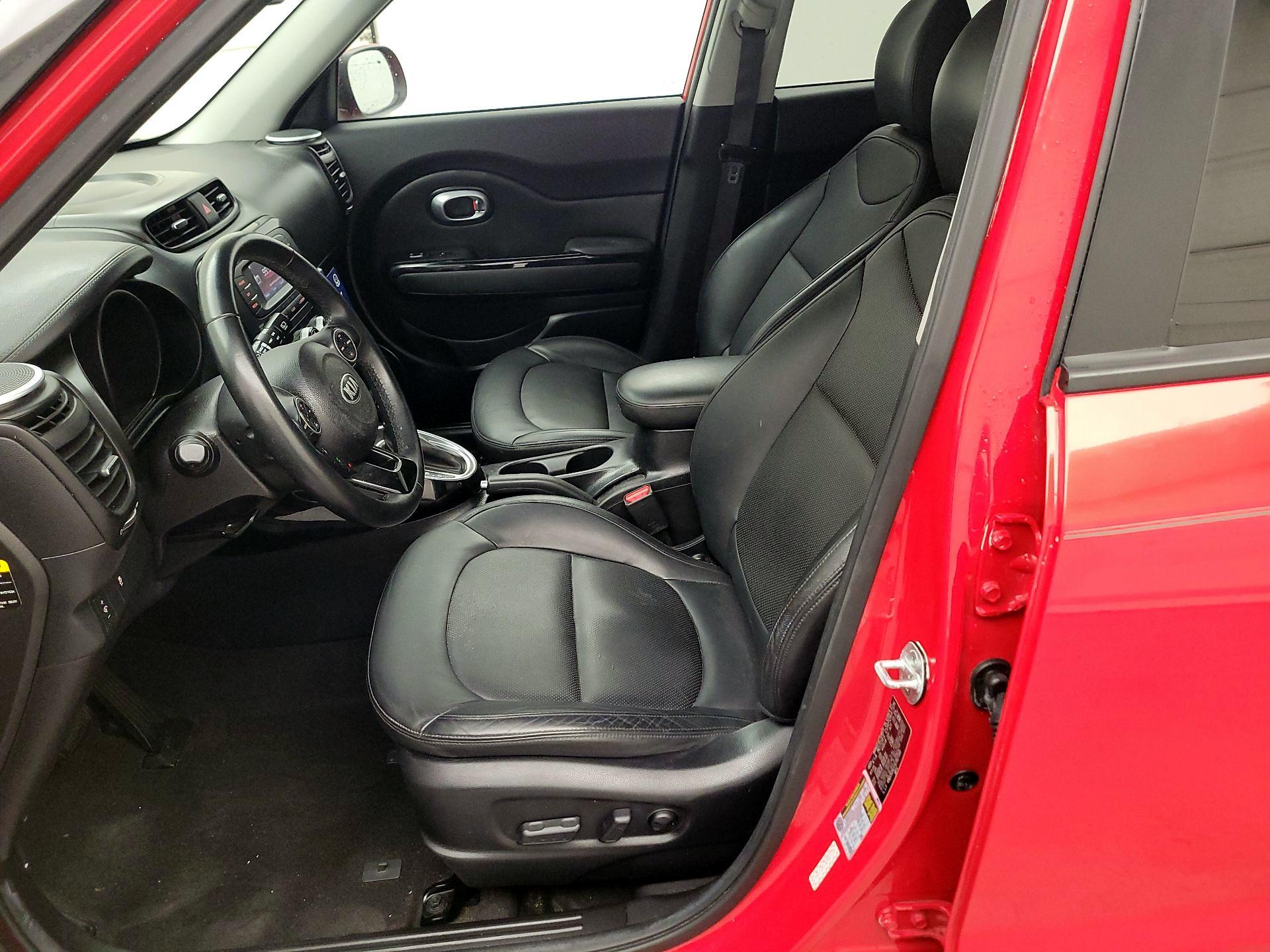 Thumbnail: 2016 Kia Soul - 11
