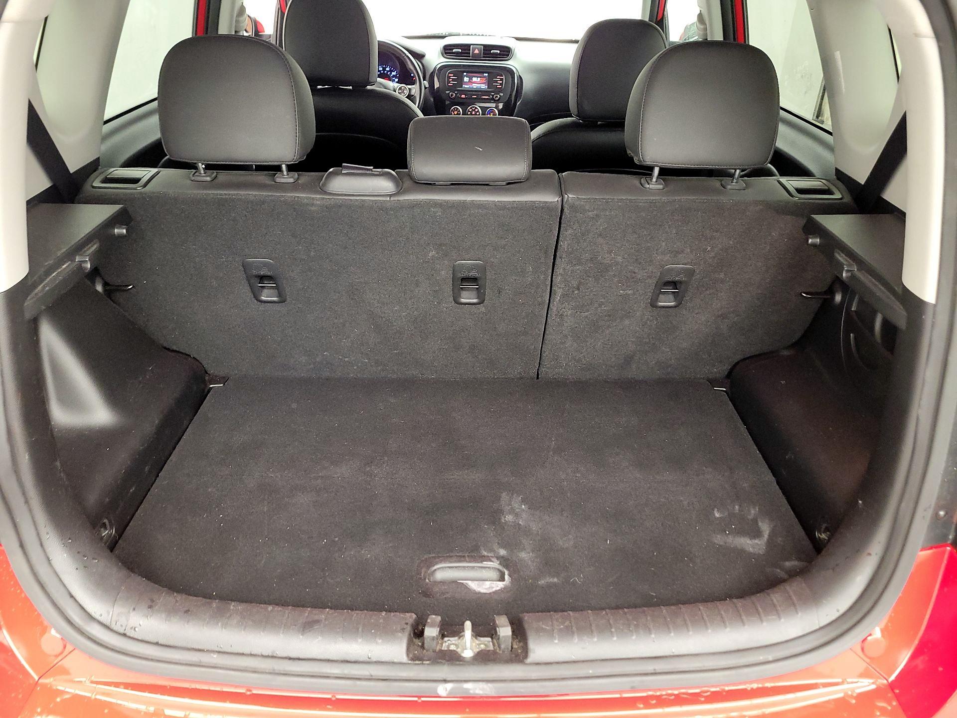 Thumbnail: 2016 Kia Soul - 16