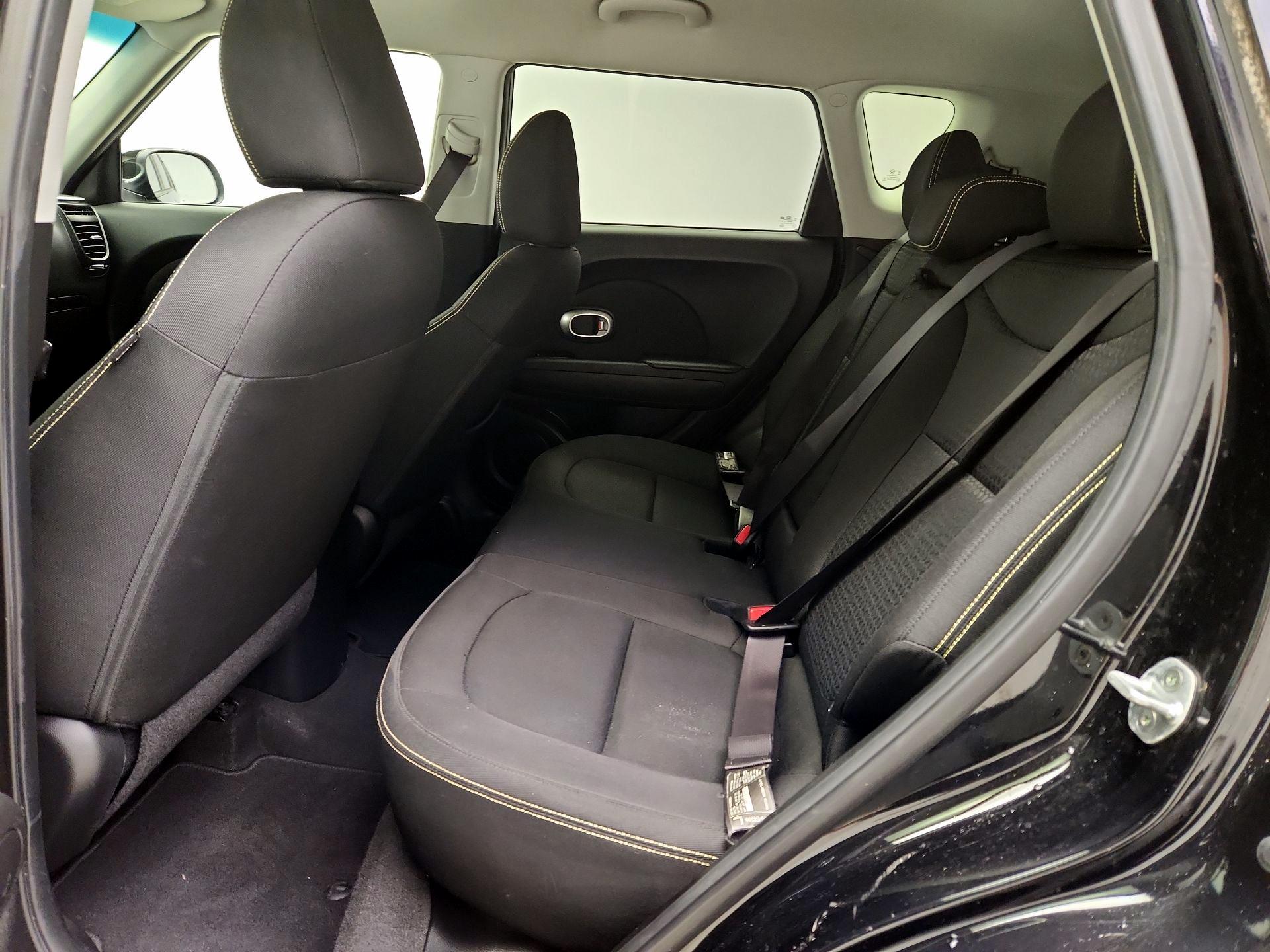 Thumbnail: 2016 Kia Soul - 19