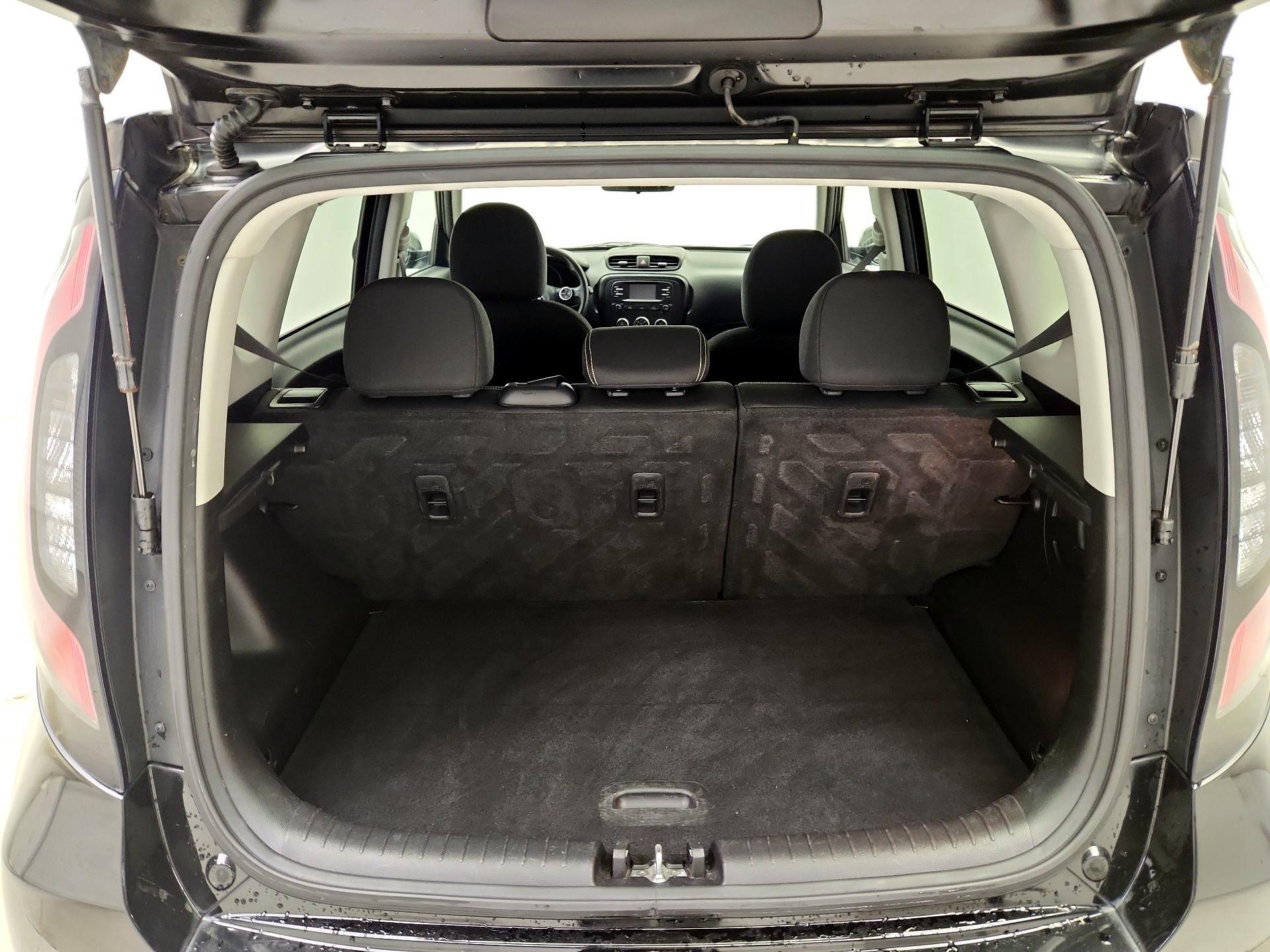 Thumbnail: 2016 Kia Soul - 20