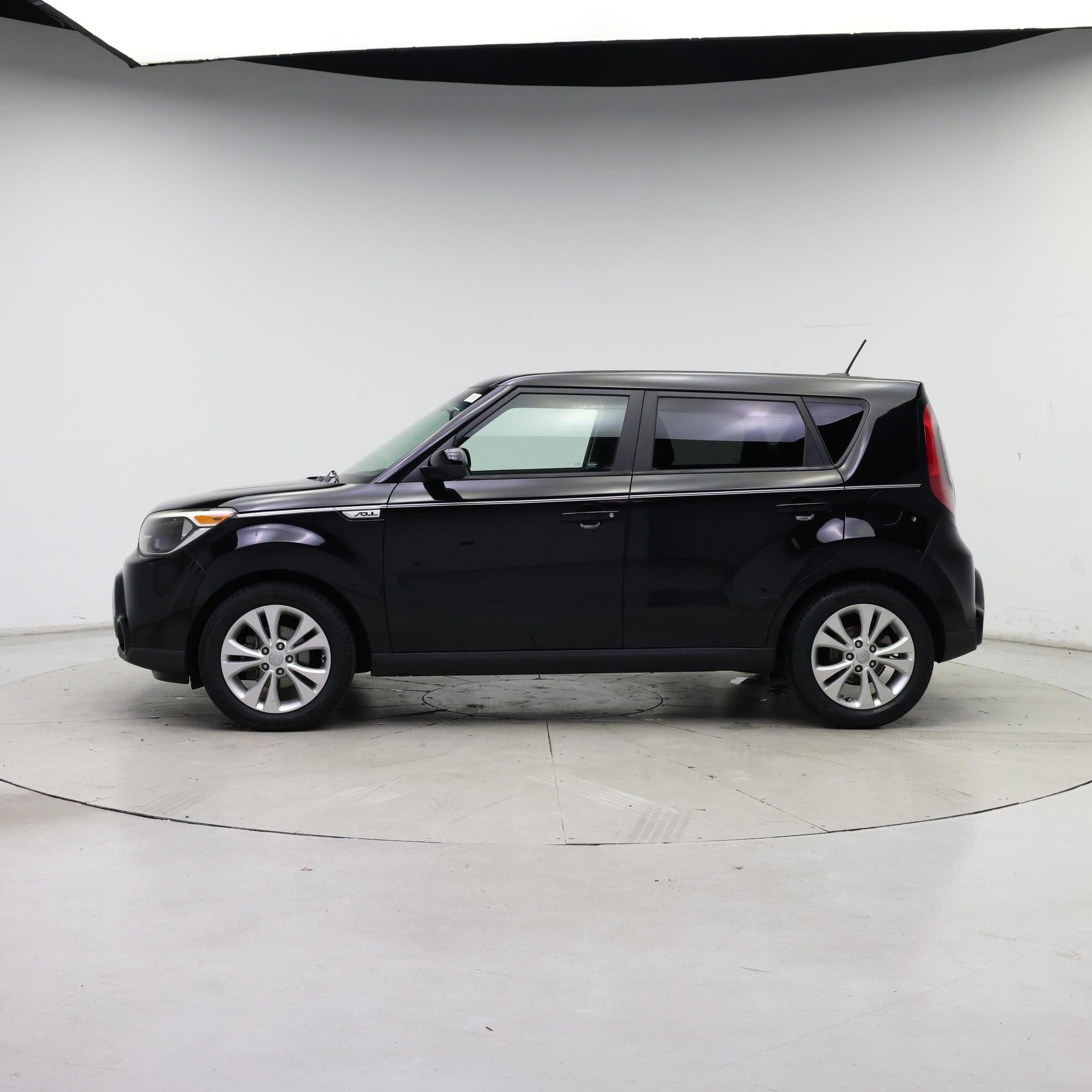 Thumbnail: 2016 Kia Soul - 3