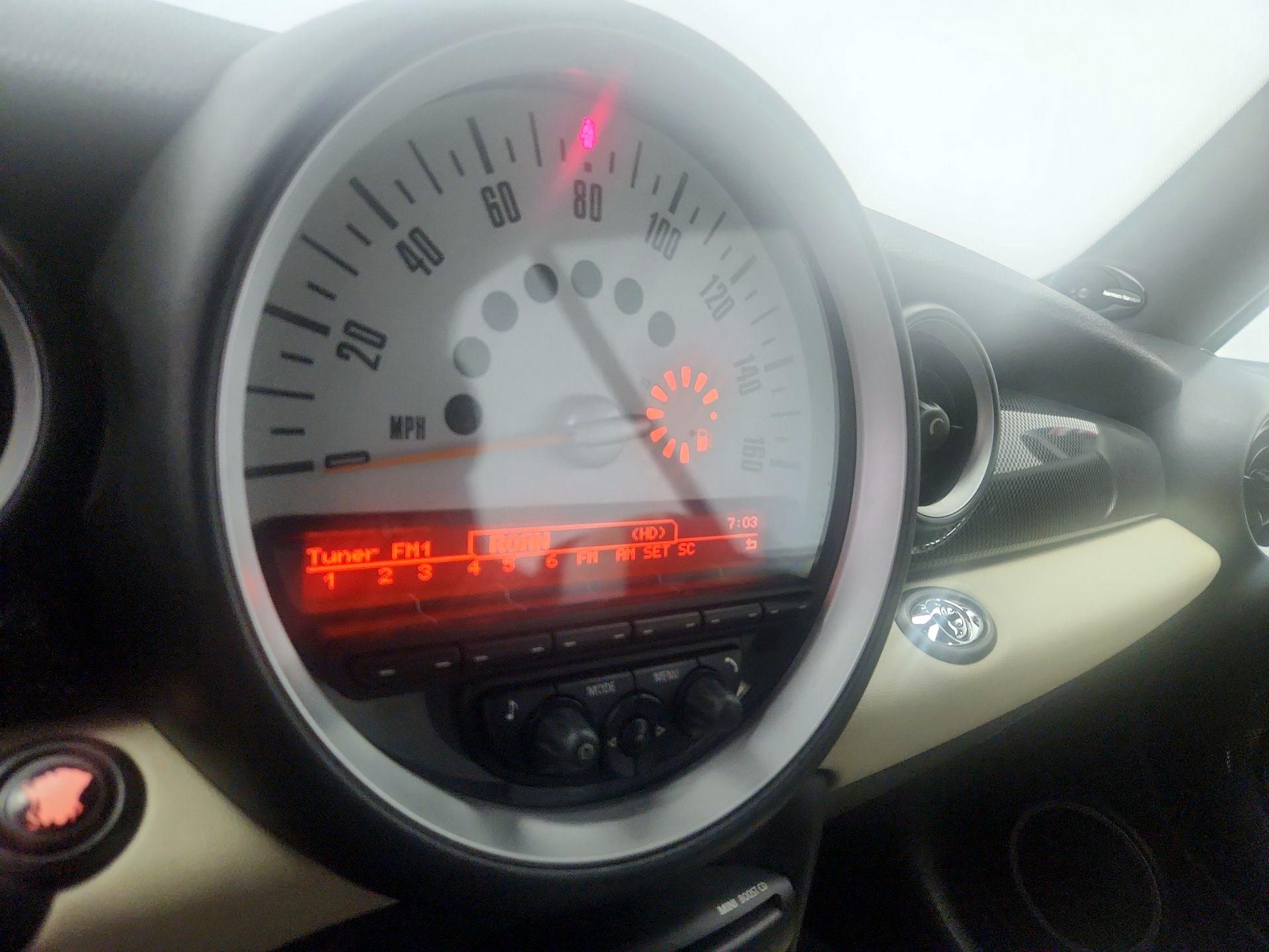 Thumbnail: 2014 MINI Cooper - 13