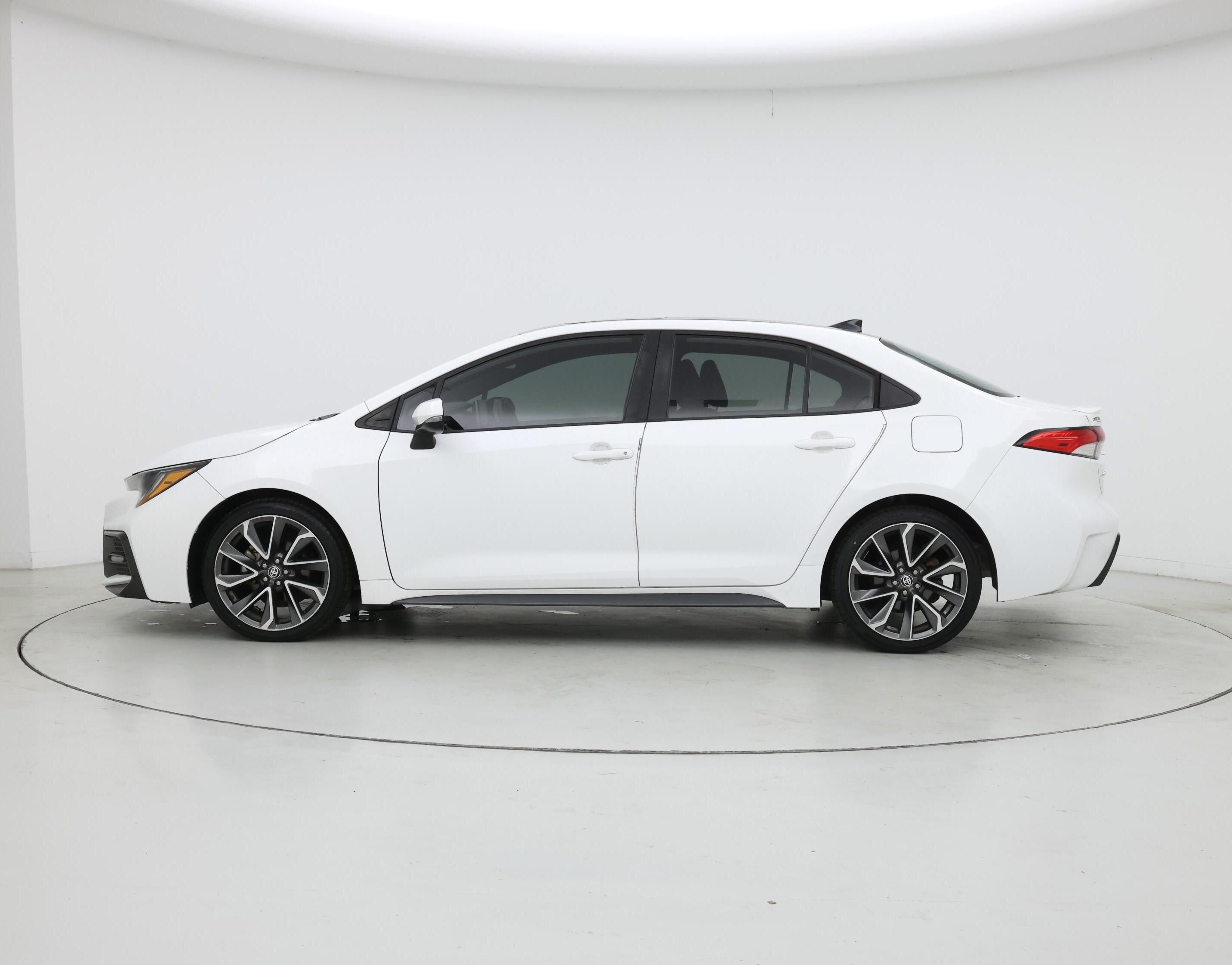 Thumbnail: 2021 Toyota Corolla - 3