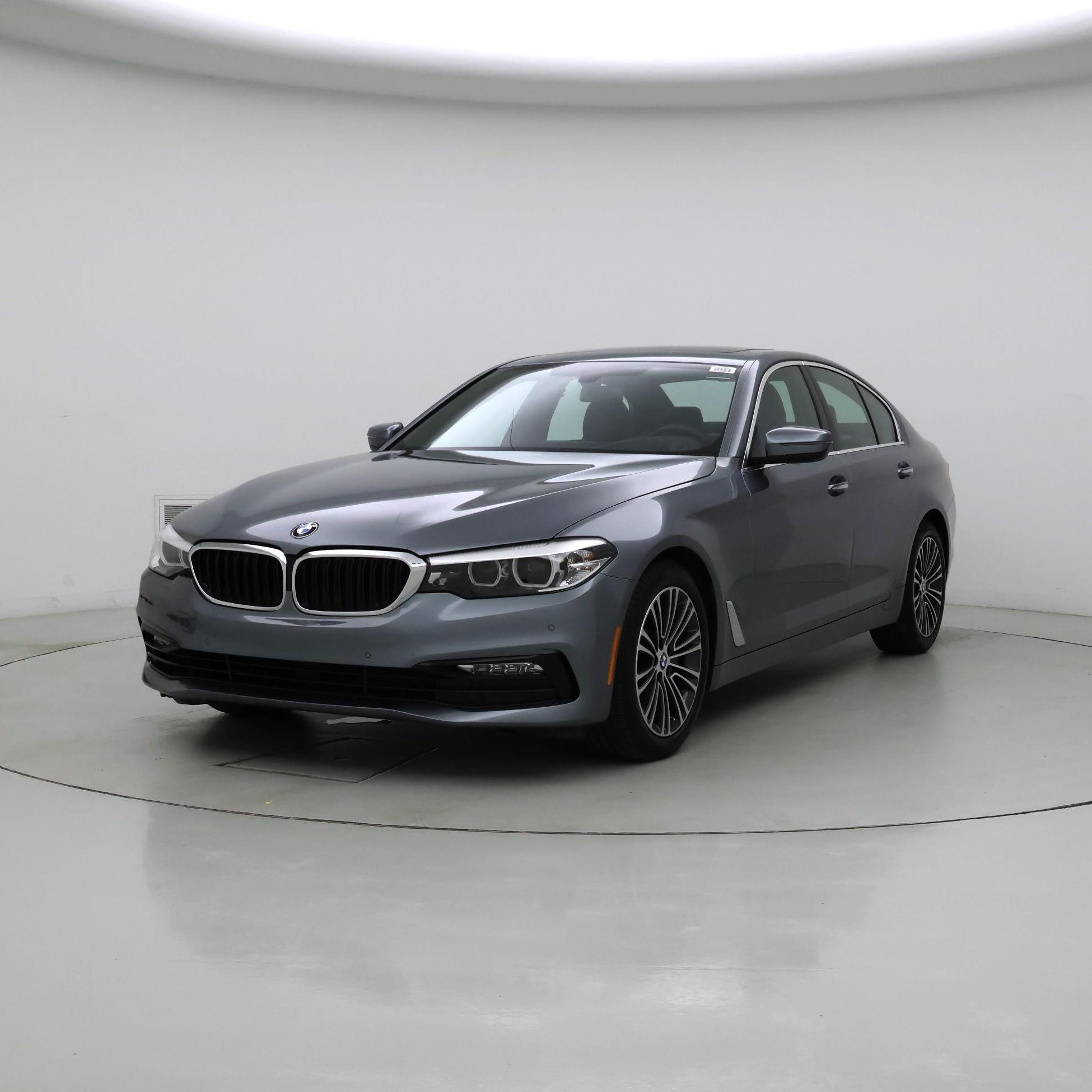 Thumbnail: 2017 BMW 5 Series - 4