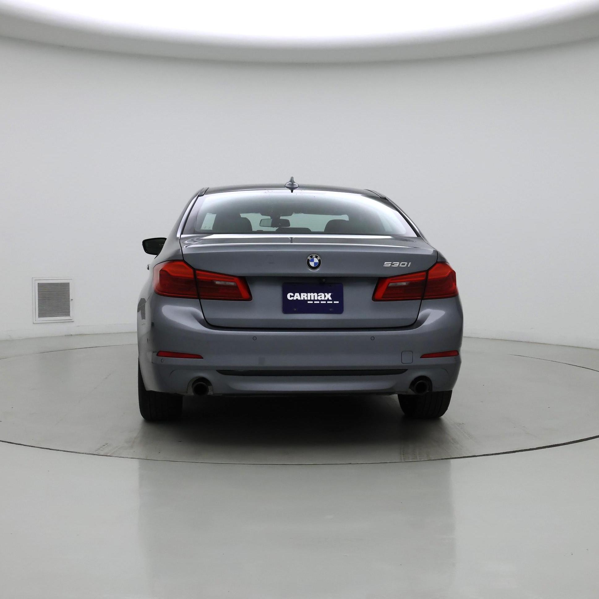 Thumbnail: 2017 BMW 5 Series - 6
