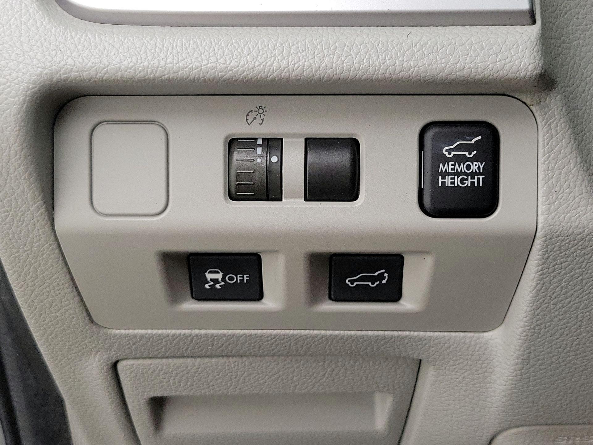 Thumbnail: 2014 Subaru Forester - 13