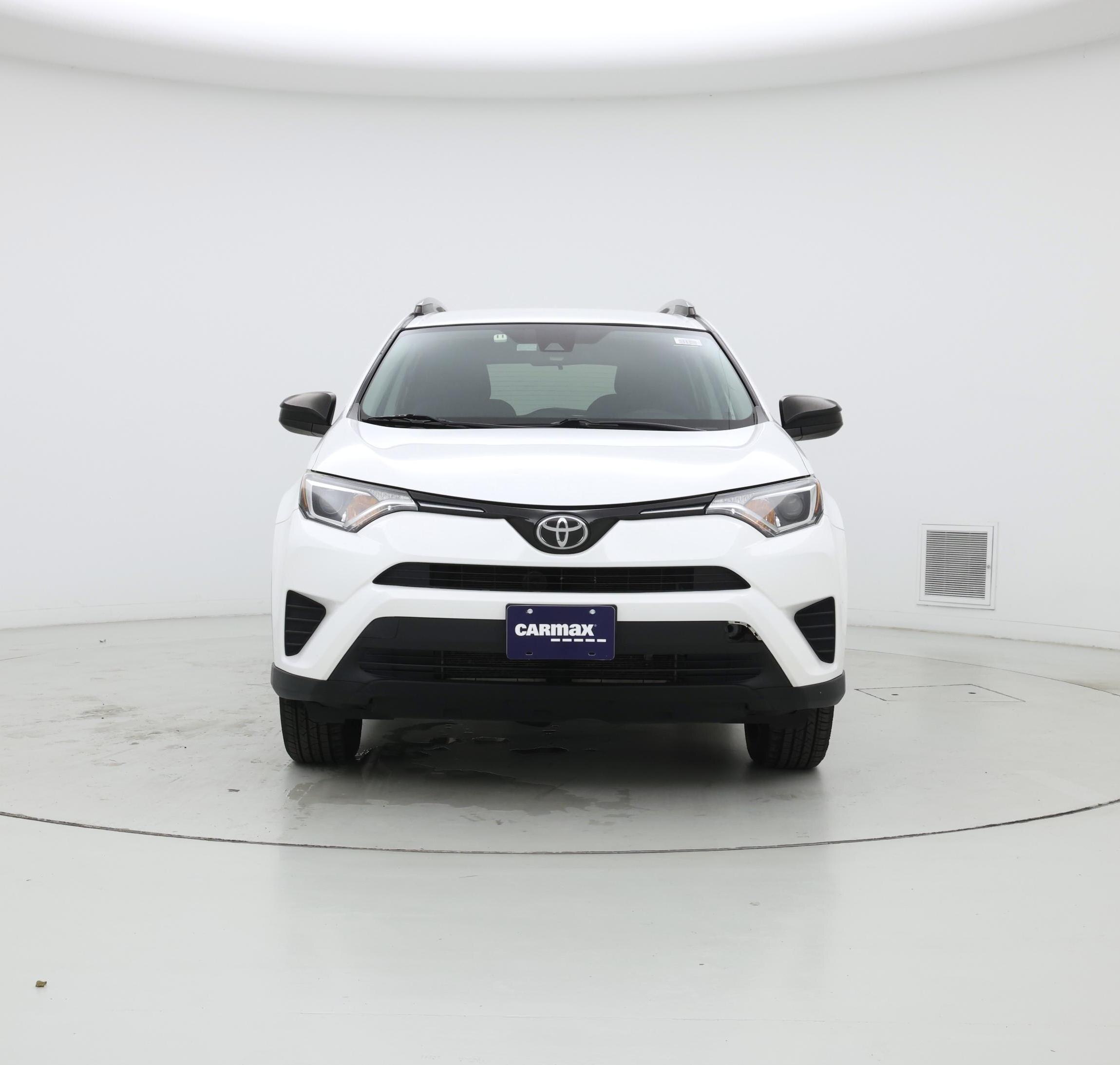 Thumbnail: 2018 Toyota RAV4 - 5