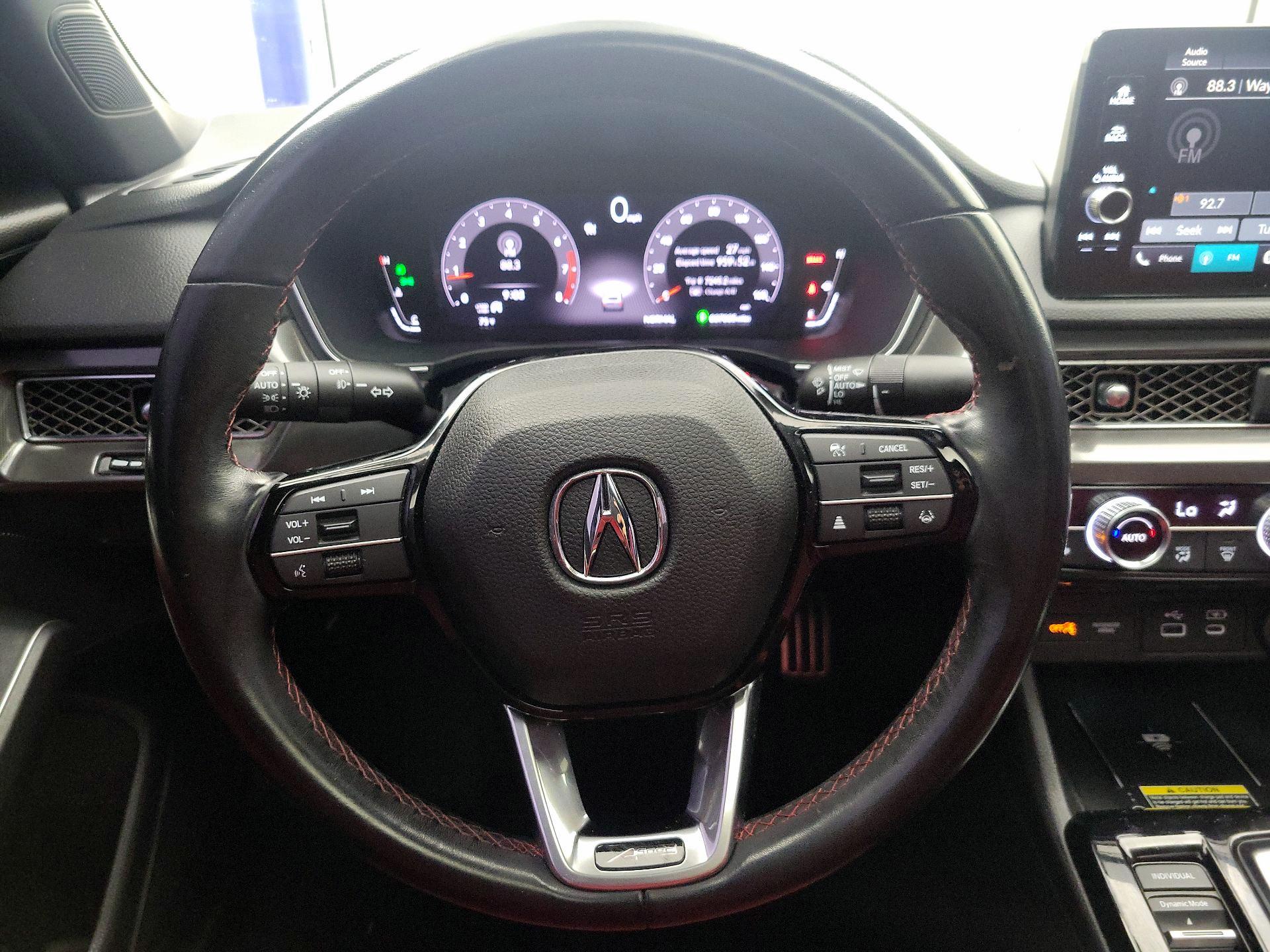 Thumbnail: 2023 Acura Integra - 10