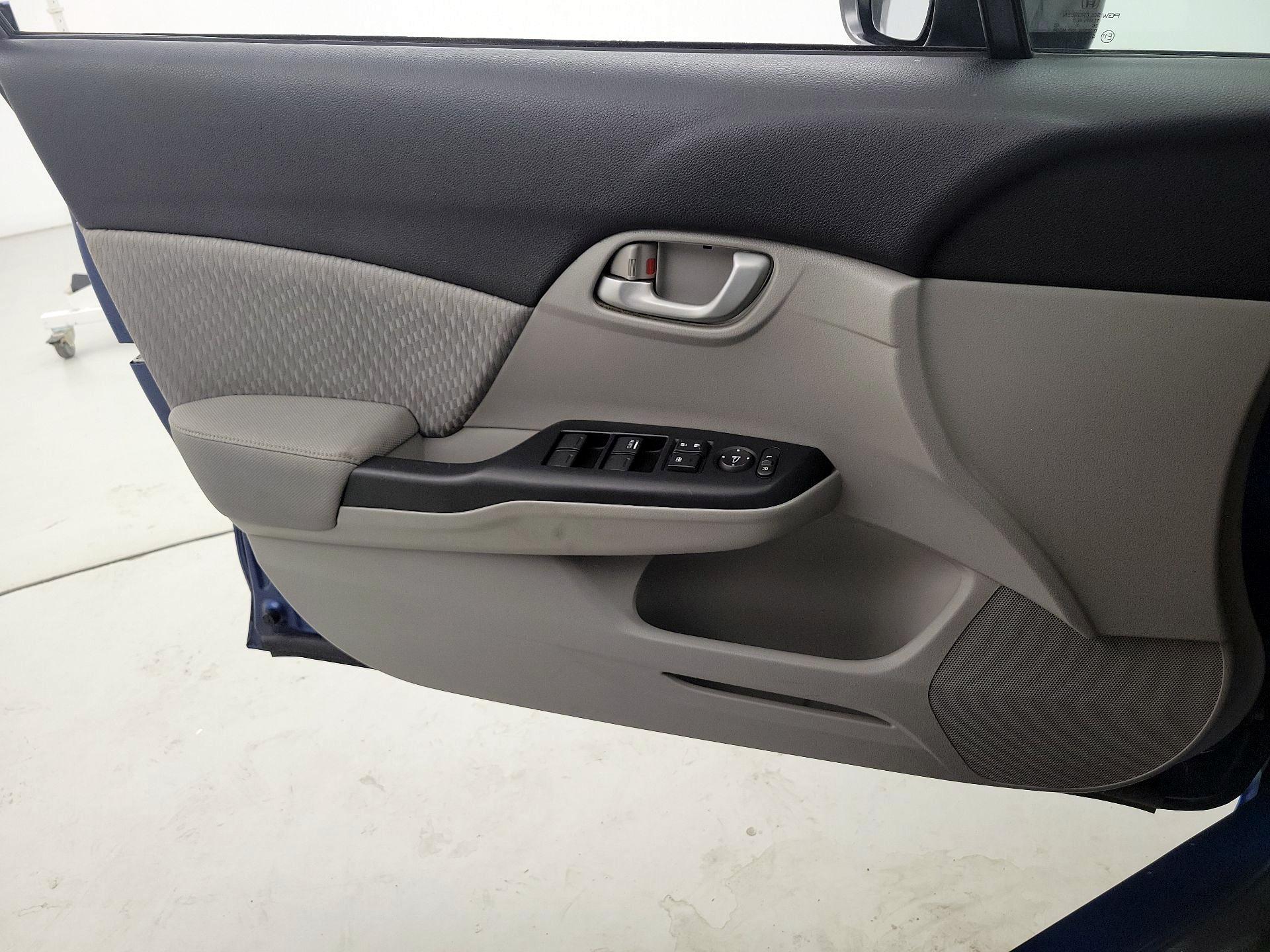 Thumbnail: 2014 Honda Civic - 12