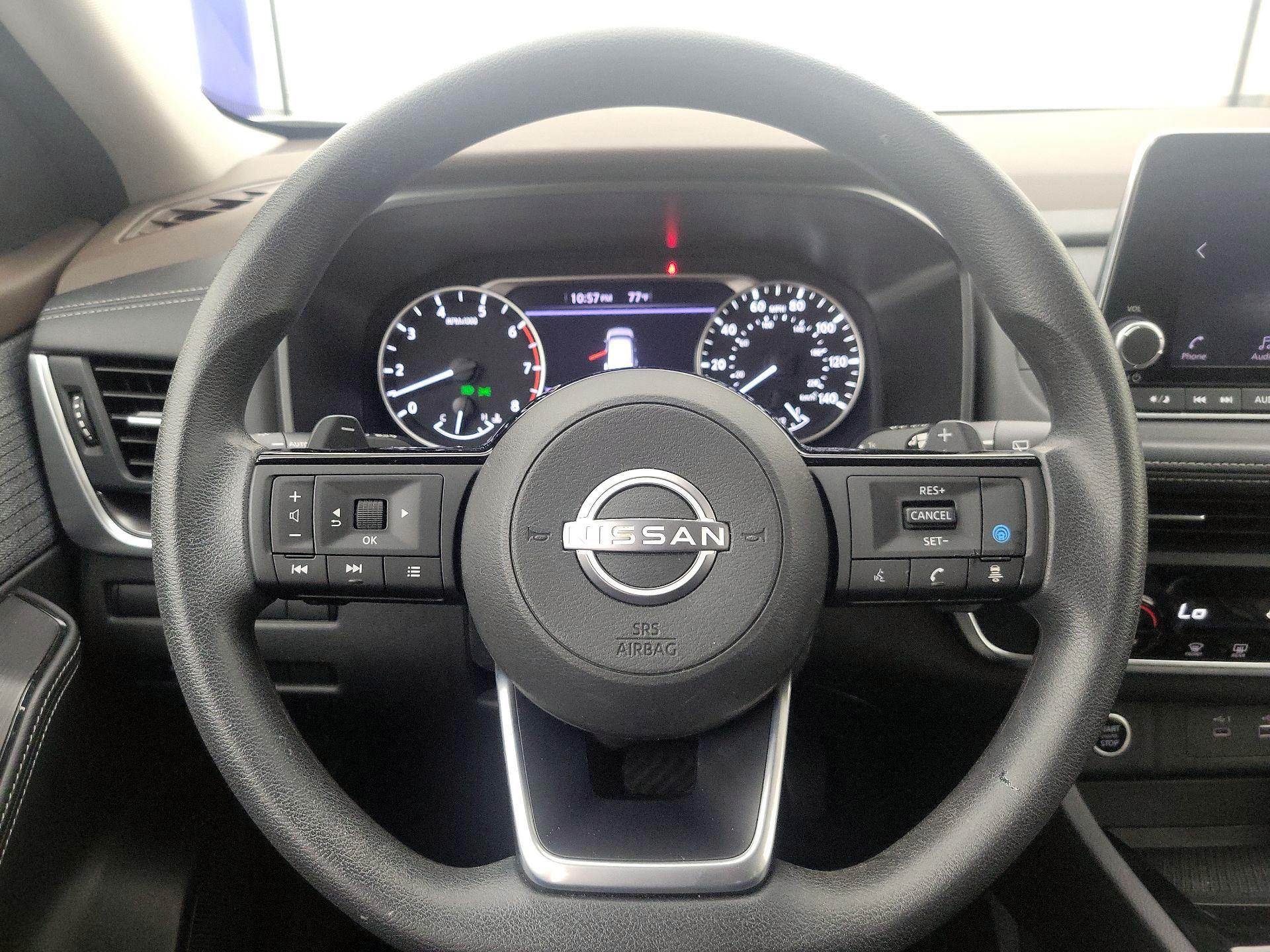 Thumbnail: 2023 Nissan Rogue - 10