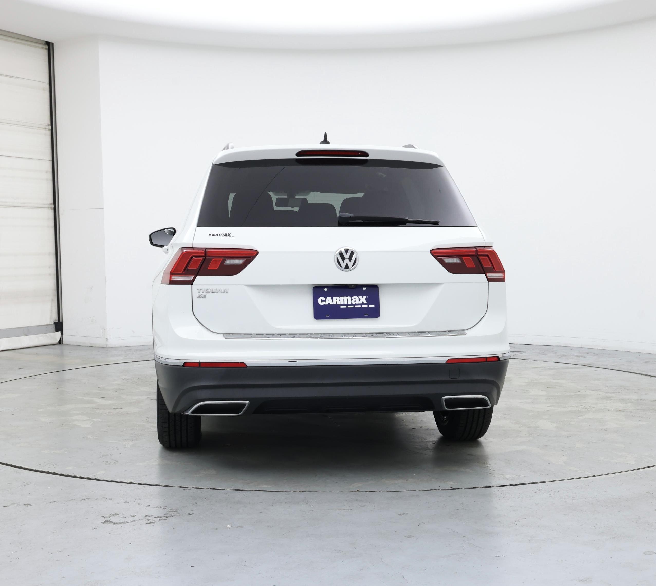 Thumbnail: 2021 Volkswagen Tiguan - 6