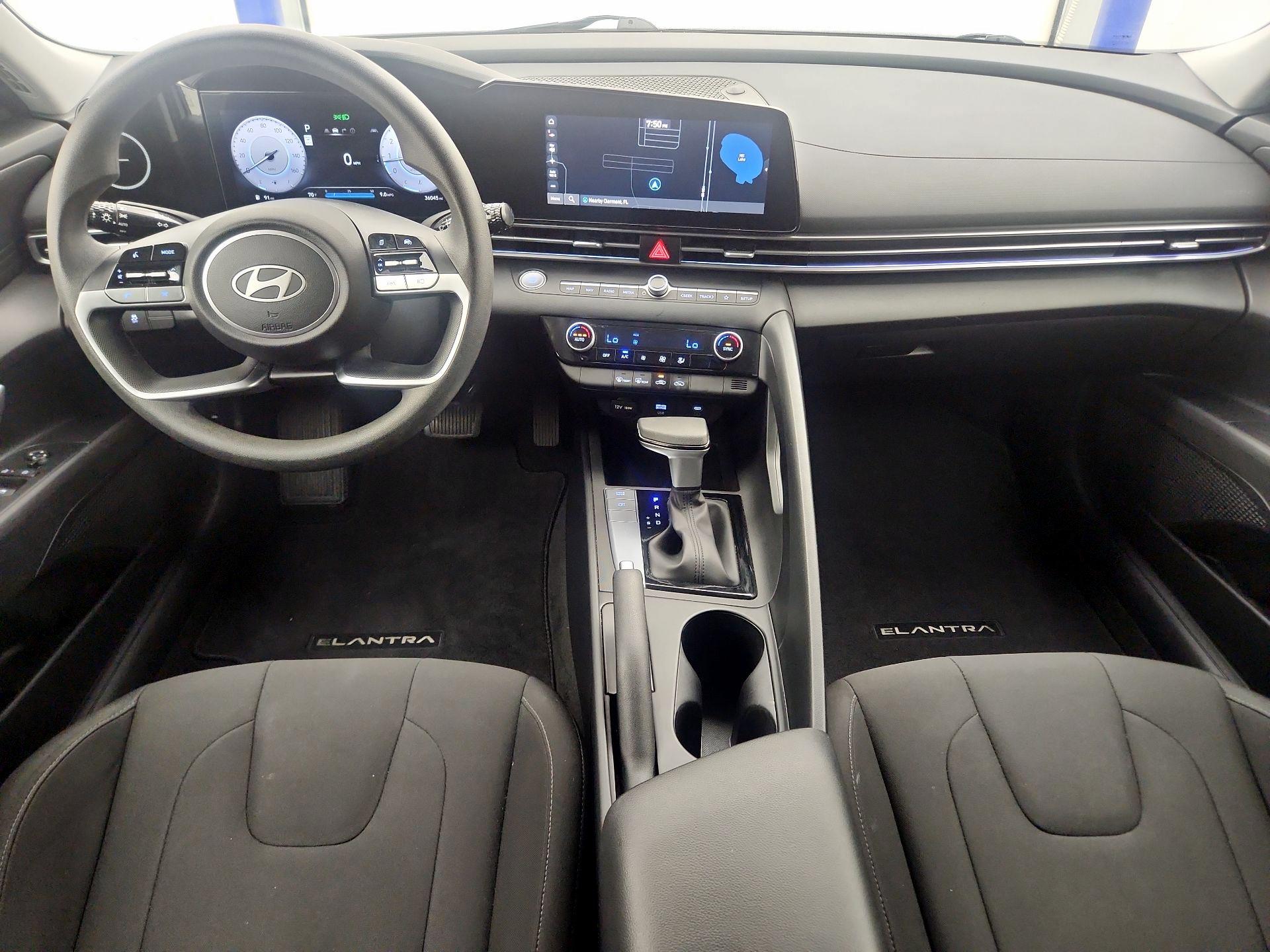 Thumbnail: 2024 Hyundai Elantra - 9