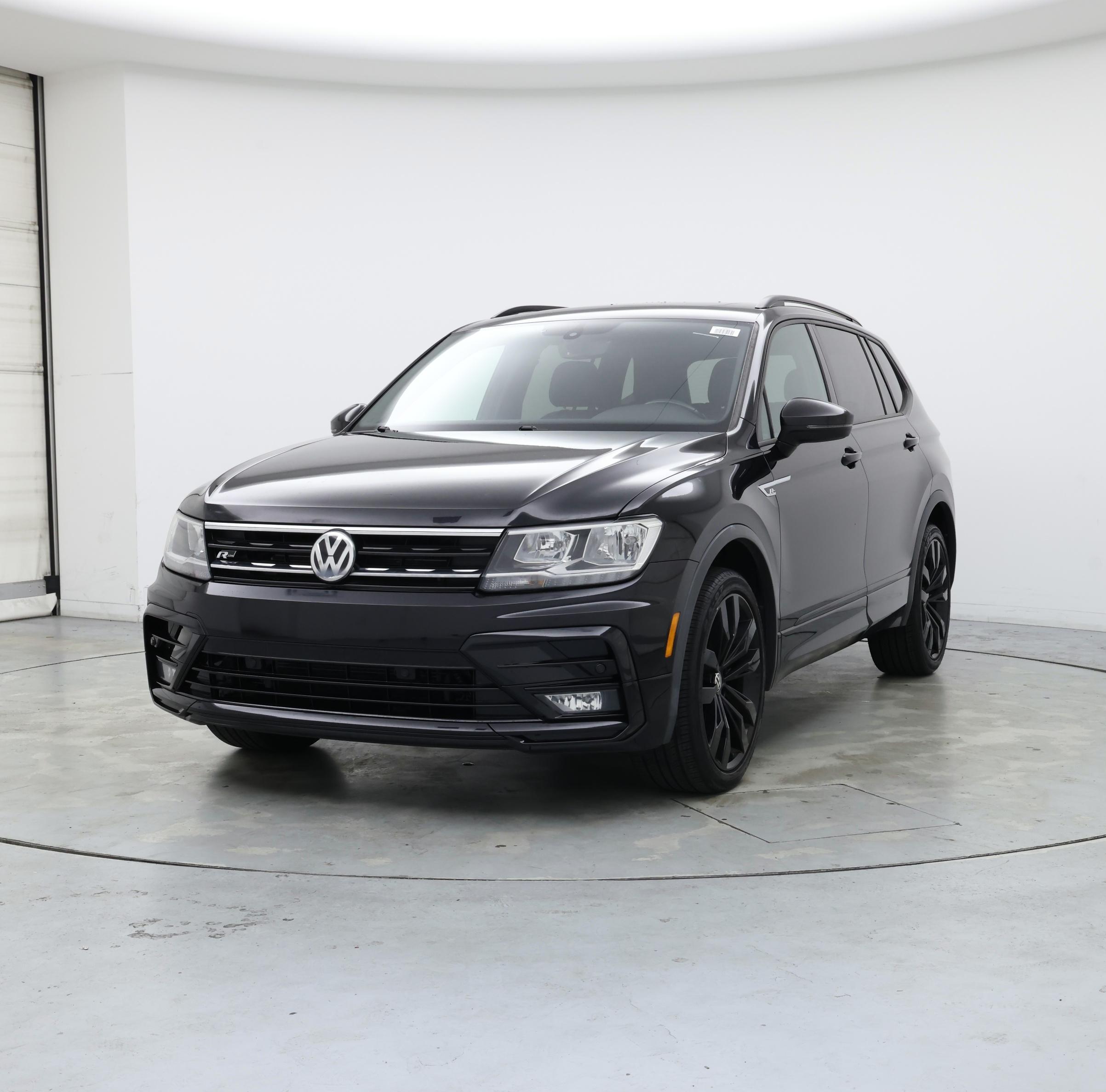 Thumbnail: 2021 Volkswagen Tiguan - 4