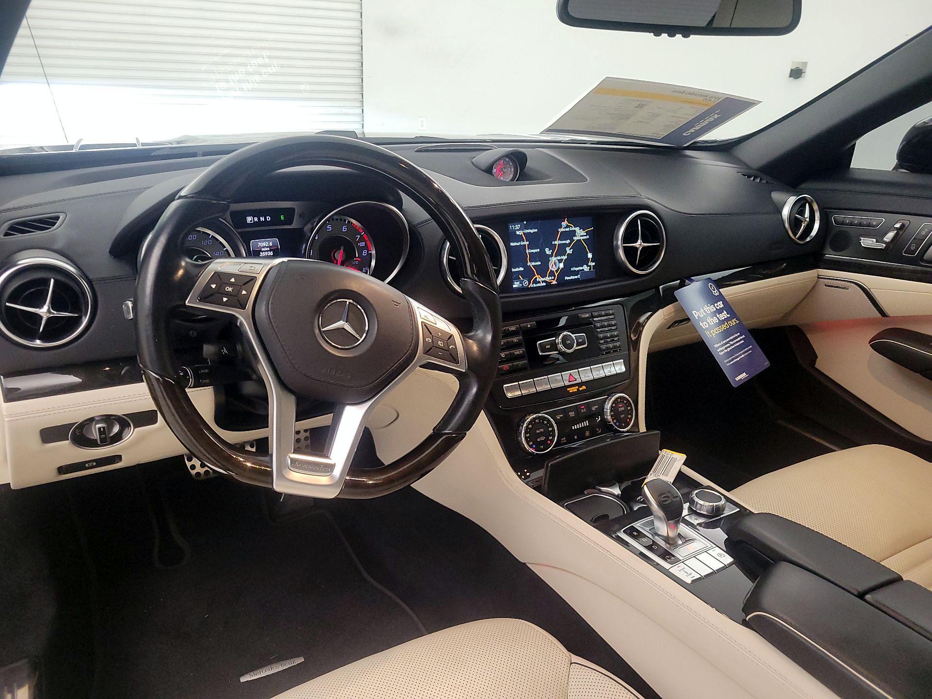 Thumbnail: 2016 Mercedes-Benz SL-Class - 9