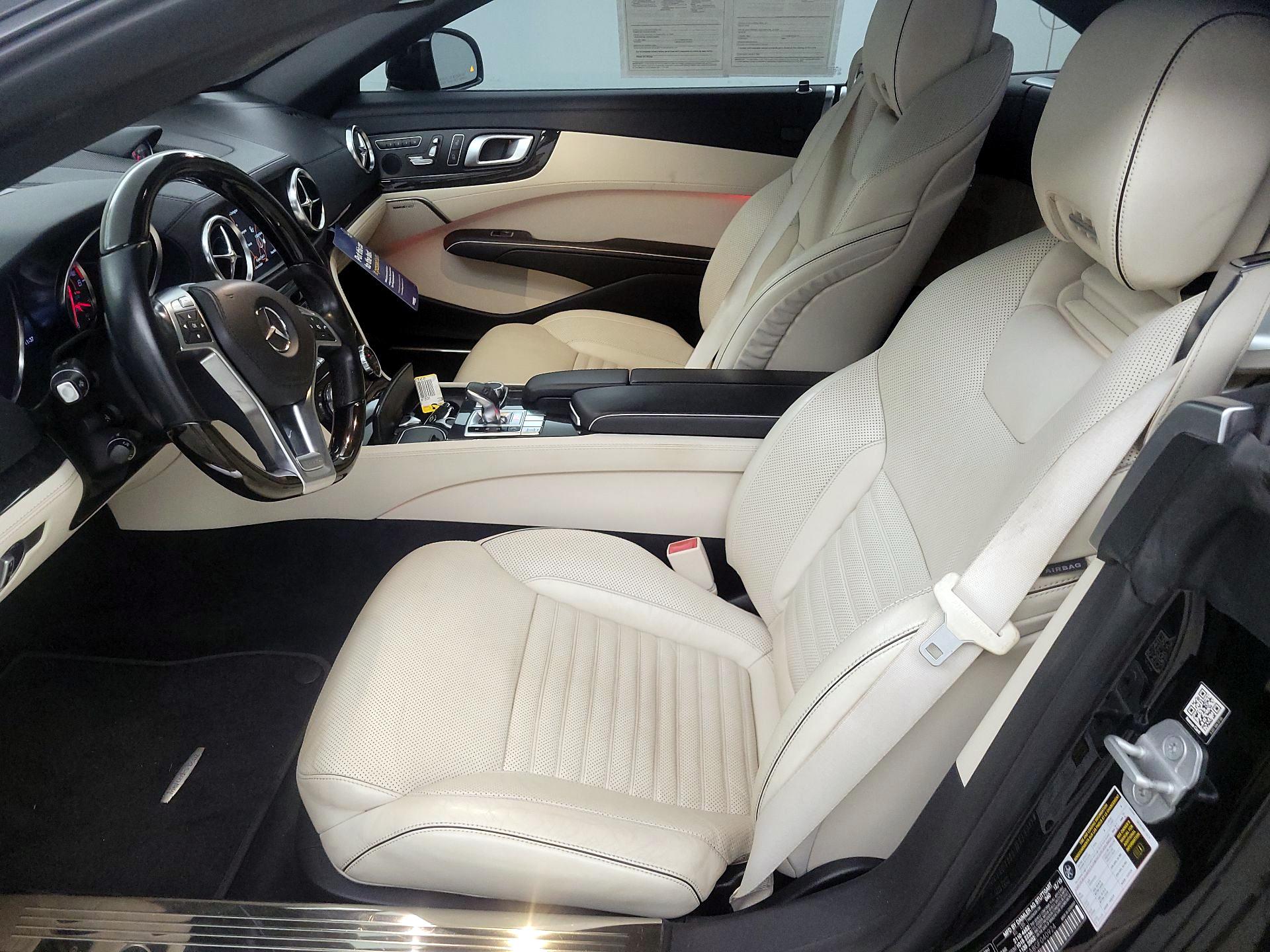 Thumbnail: 2016 Mercedes-Benz SL-Class - 11