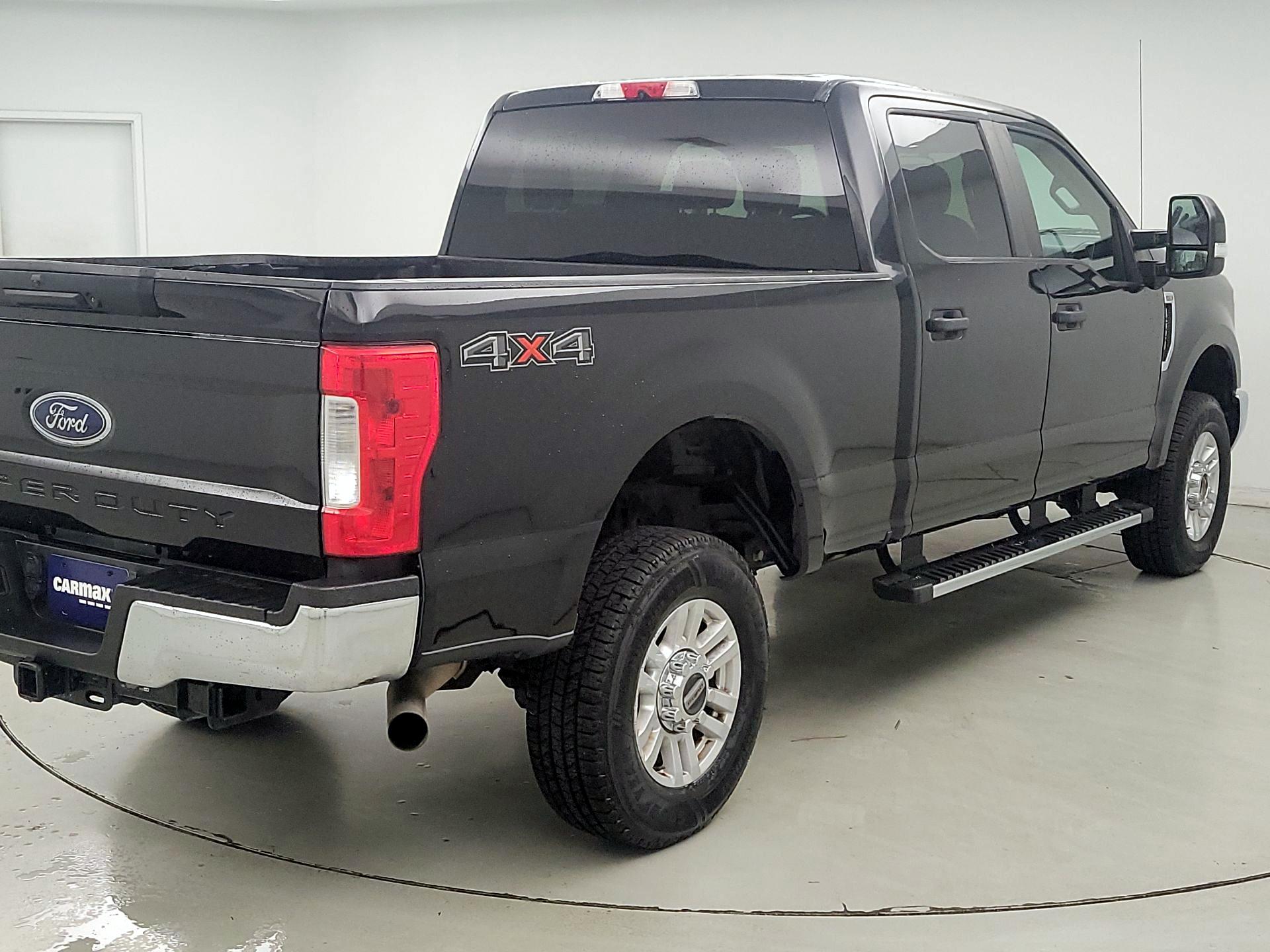 Thumbnail: 2019 Ford F-250 - 5