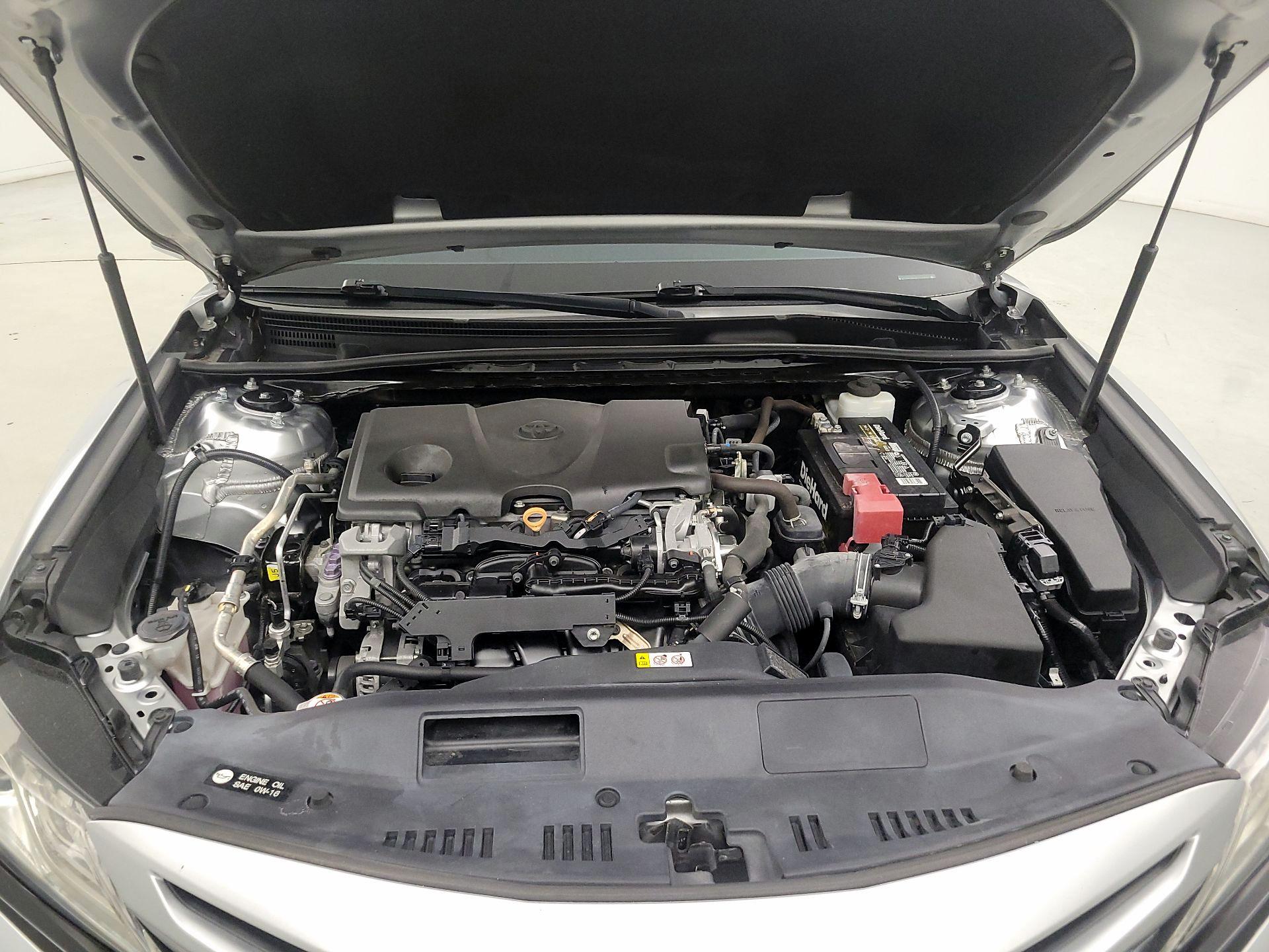 Thumbnail: 2019 Toyota Camry - 20