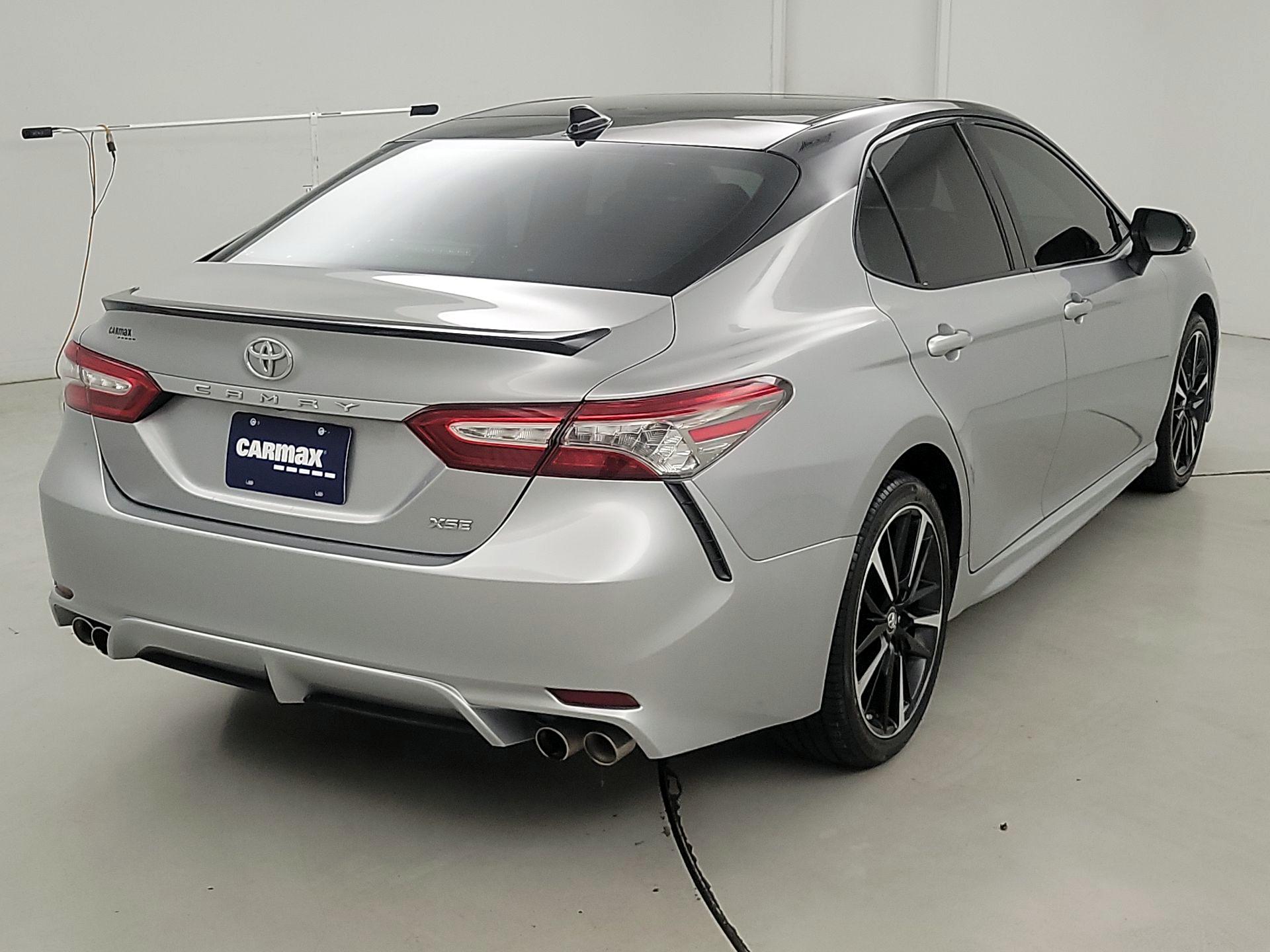 Thumbnail: 2019 Toyota Camry - 5