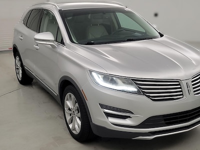 White 2017 Lincoln MKC Select