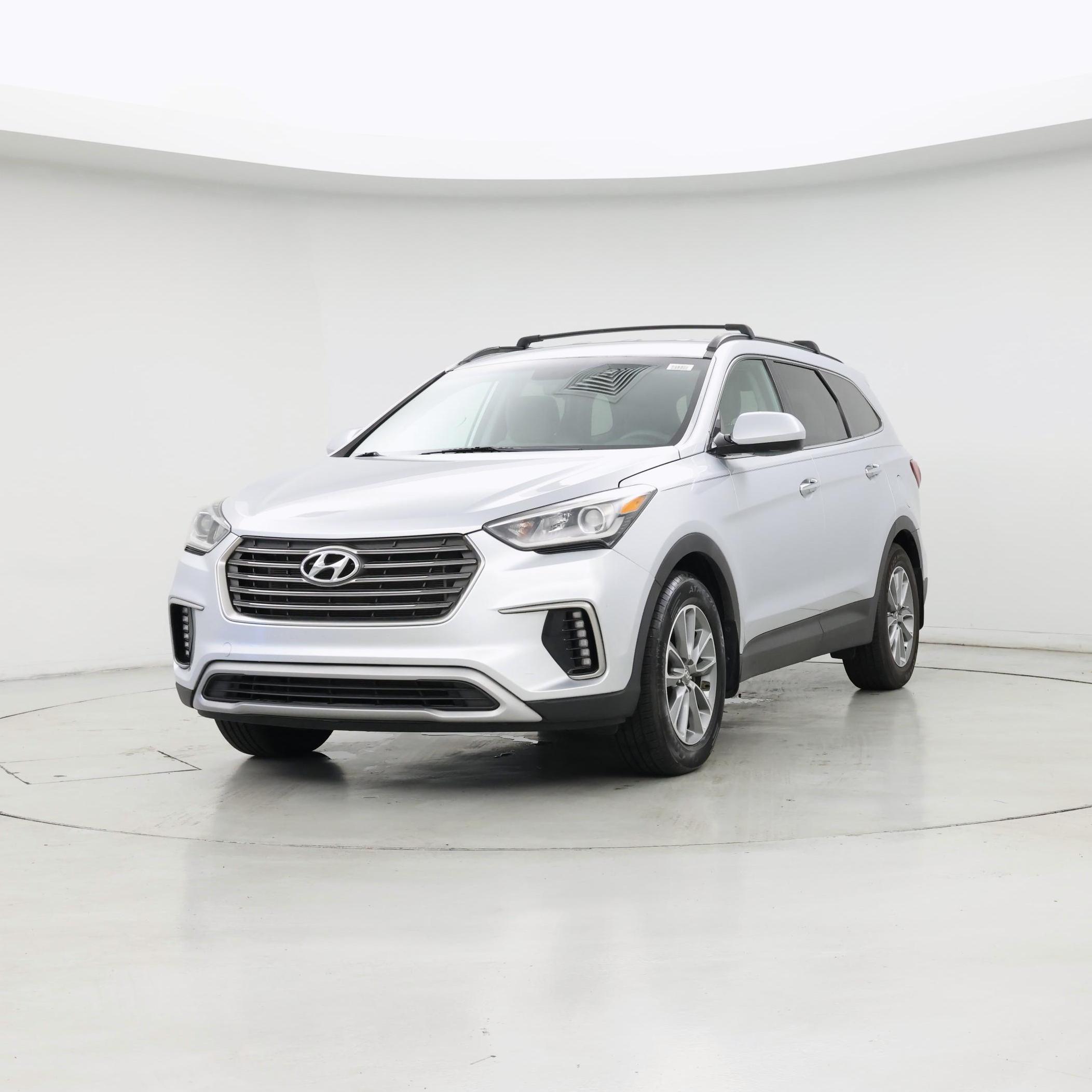 Thumbnail: 2018 Hyundai Santa Fe - 4