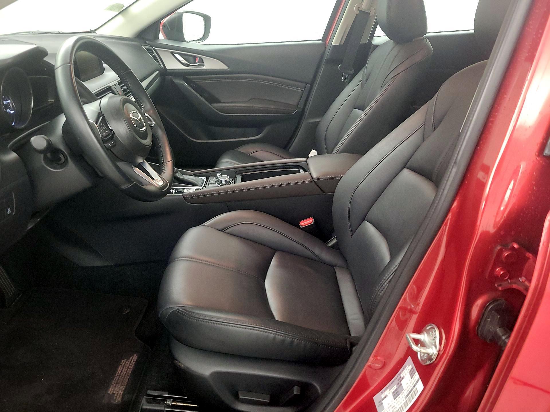 Thumbnail: 2018 Mazda Mazda3 - 9