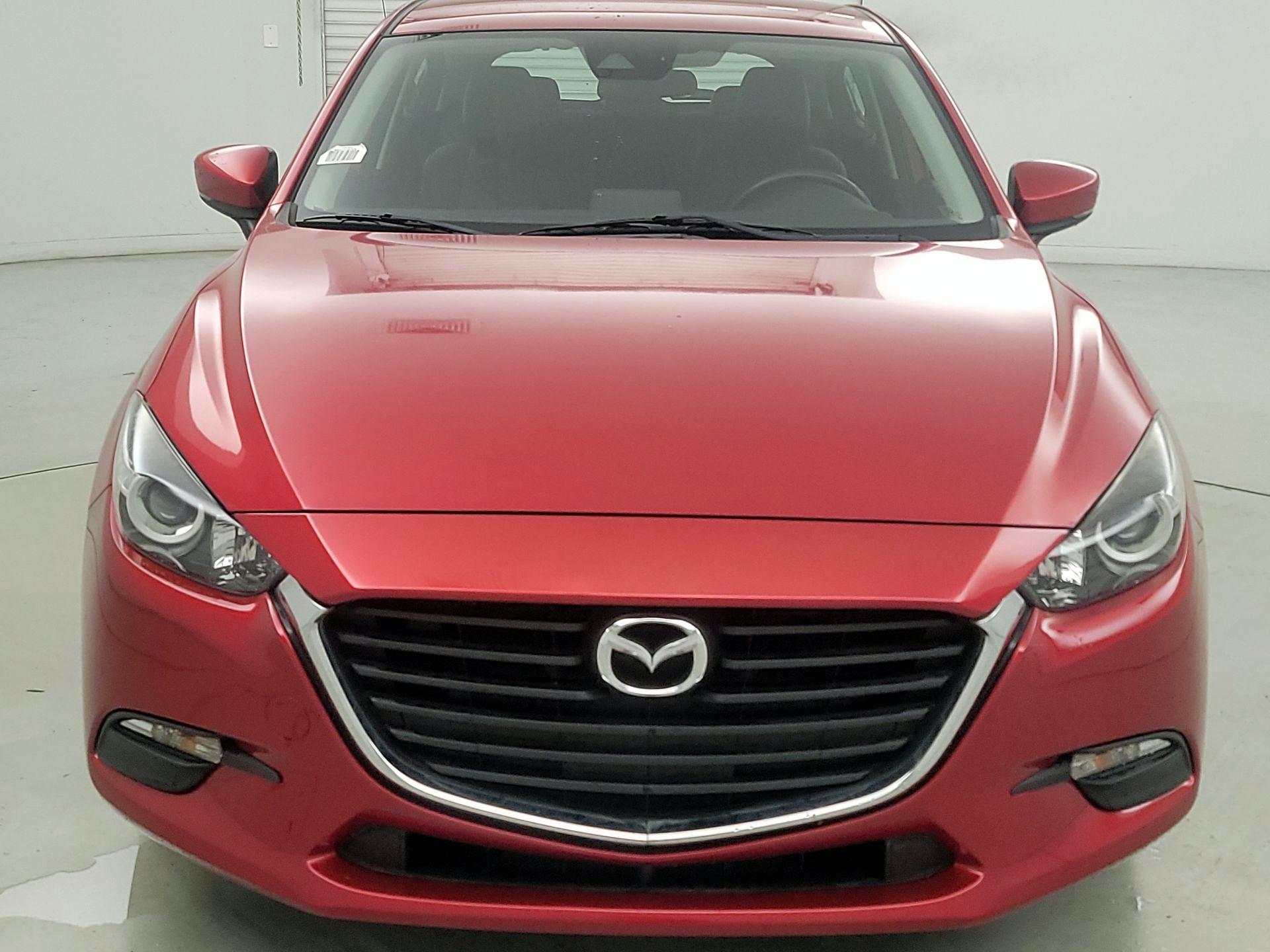 Thumbnail: 2018 Mazda Mazda3 - 2
