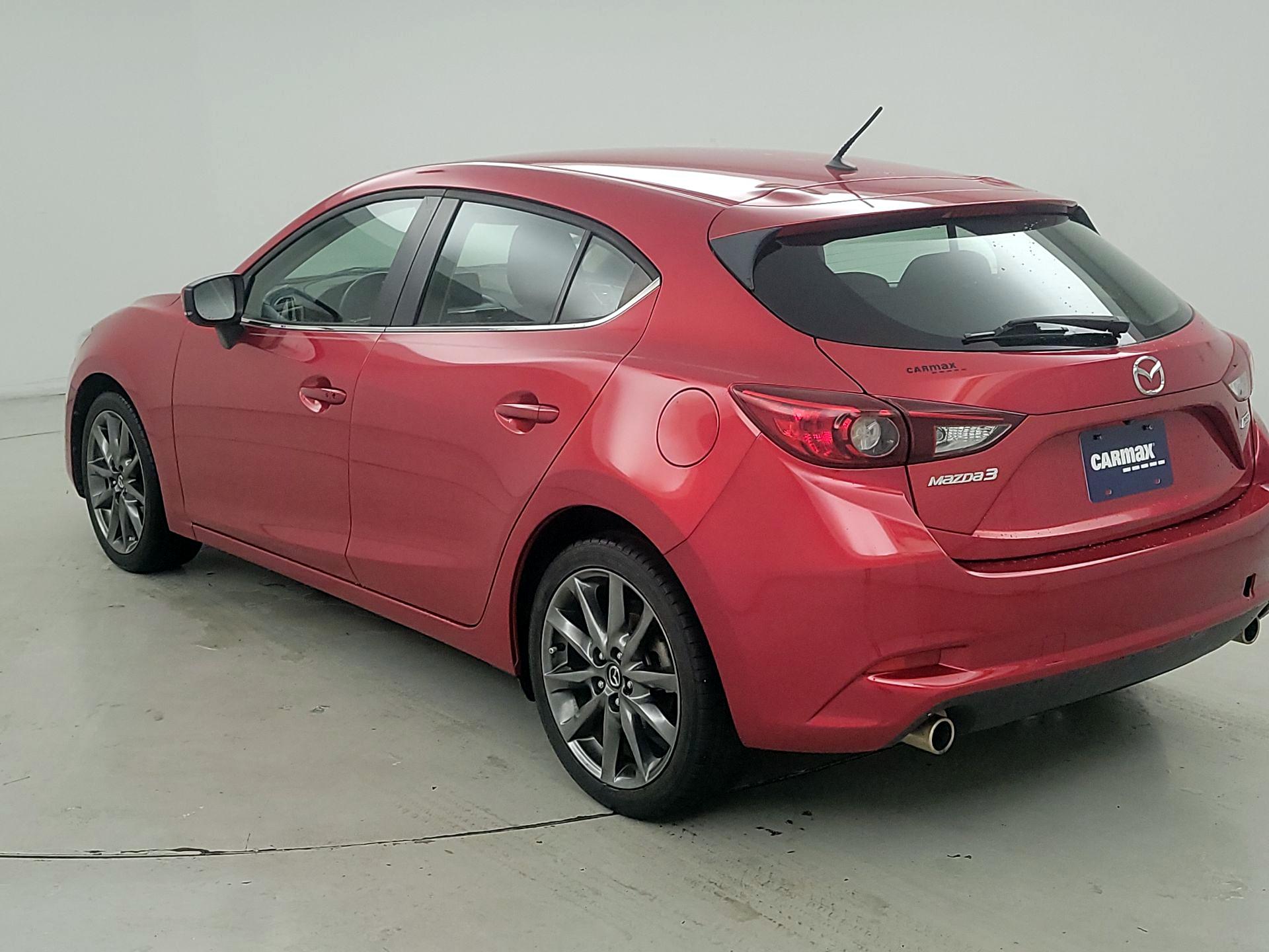 Thumbnail: 2018 Mazda Mazda3 - 7